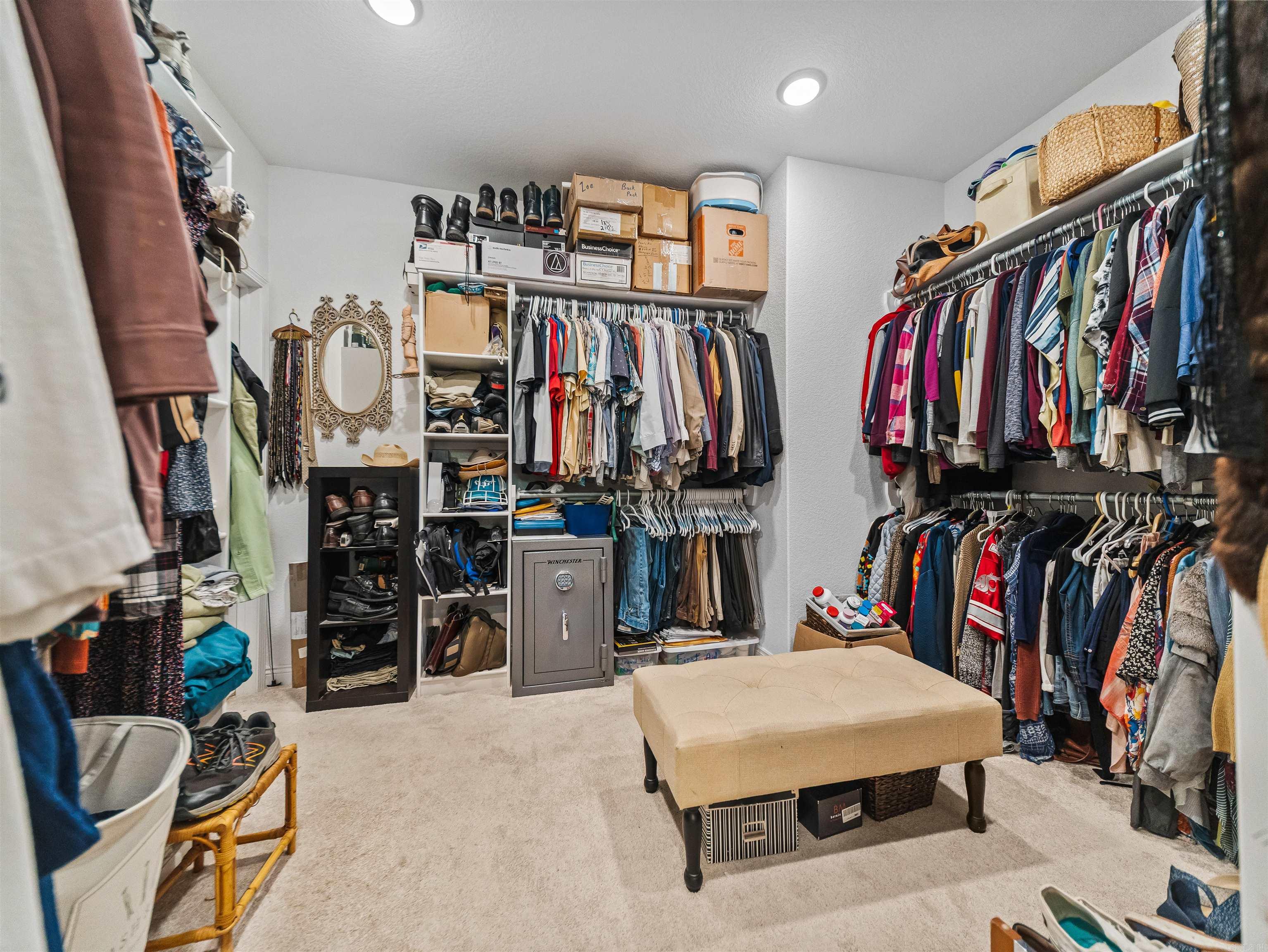 BURGOS - Residential