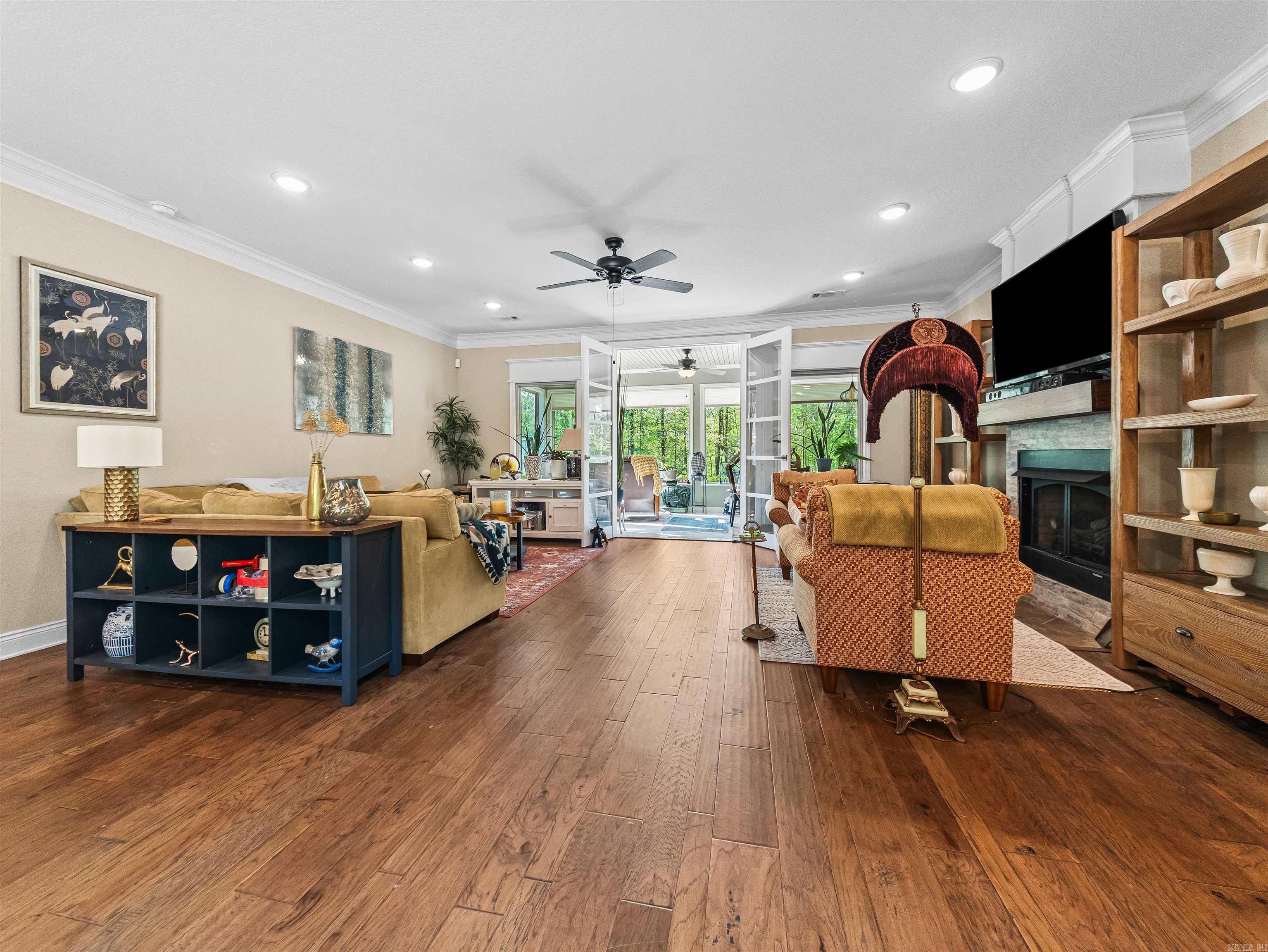 BURGOS - Residential