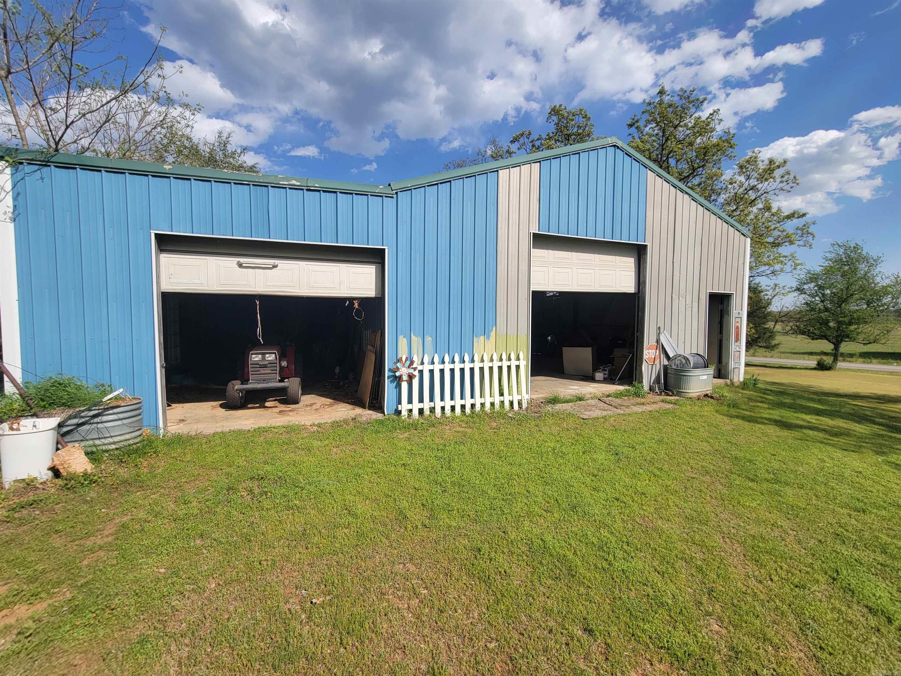 Metes & Bounds - Residential