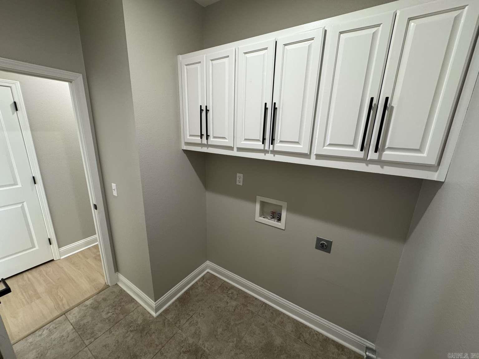 GIBRALTER HGTS - Residential