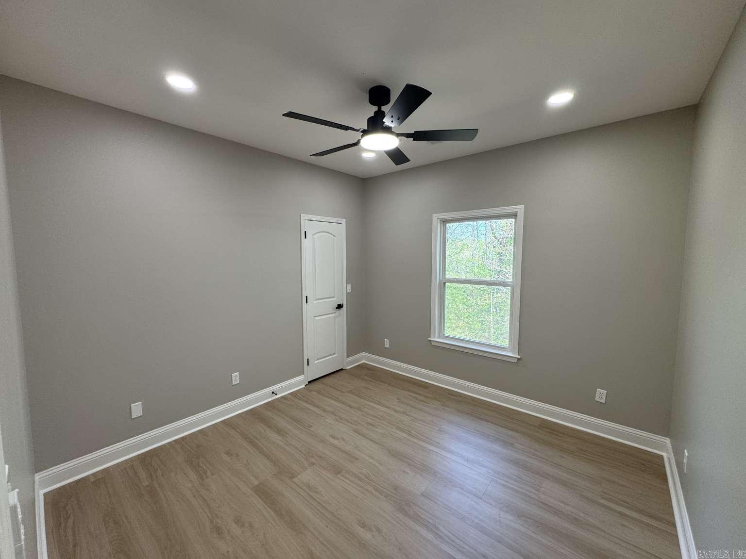 GIBRALTER HGTS - Residential