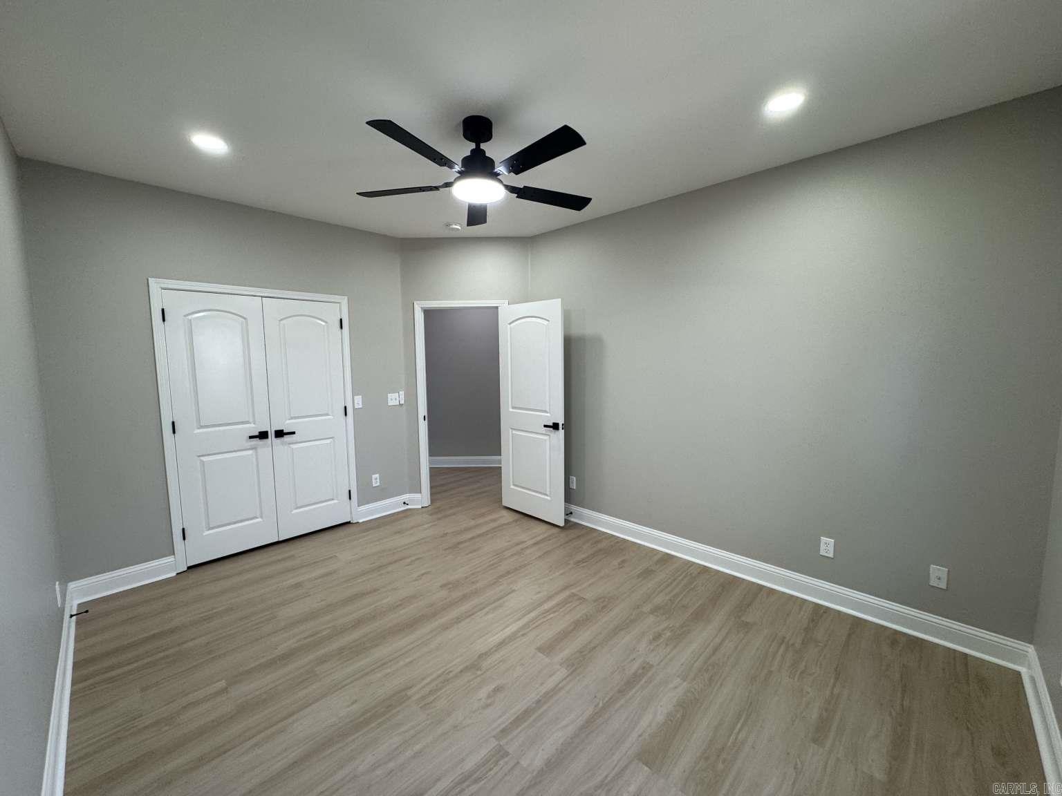 GIBRALTER HGTS - Residential