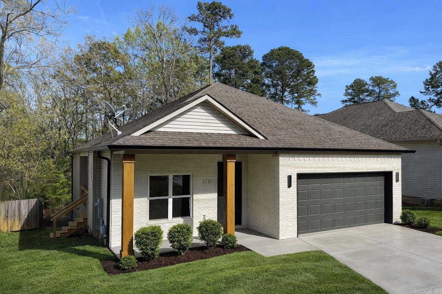 GIBRALTER HGTS - Residential