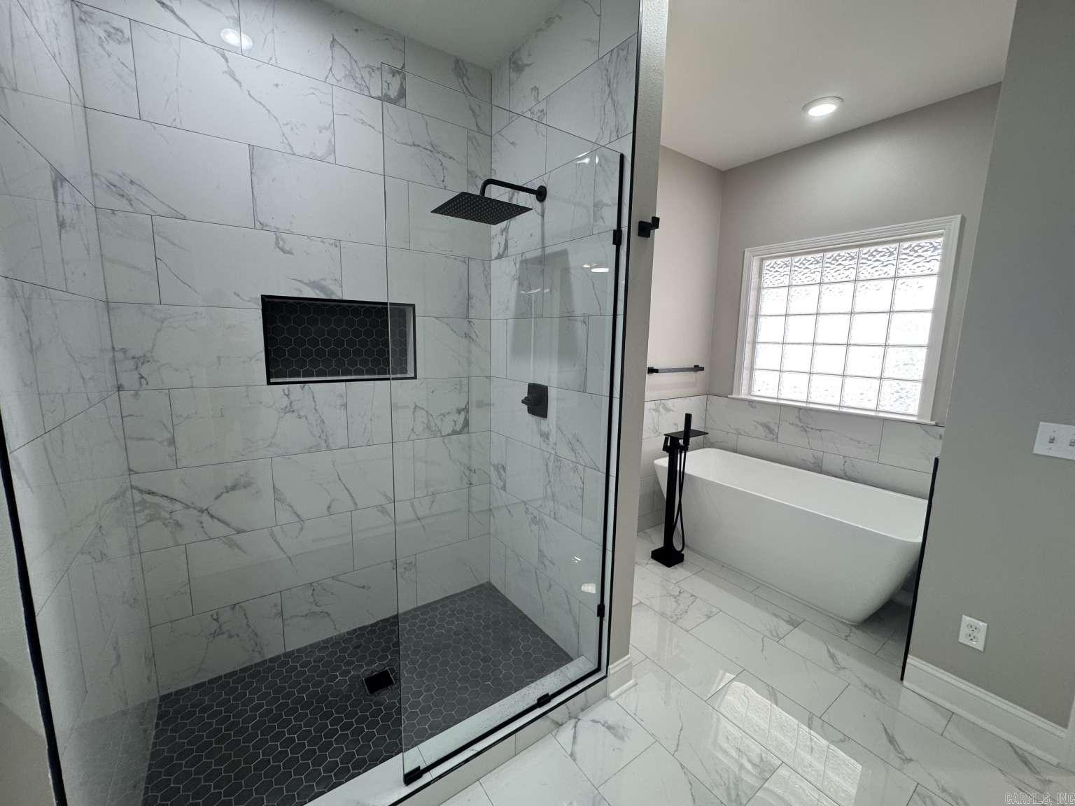 GIBRALTER HGTS - Residential