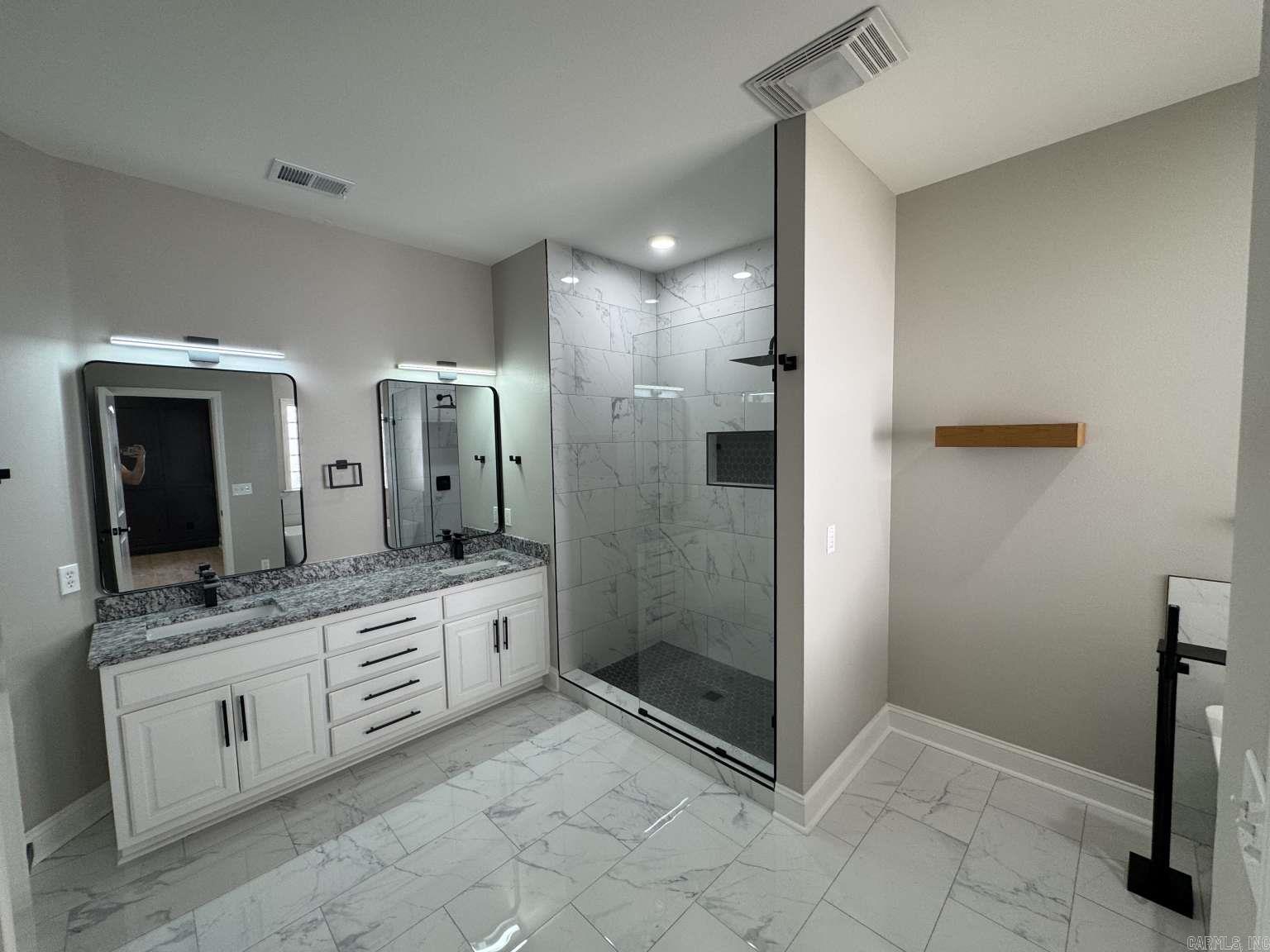 GIBRALTER HGTS - Residential