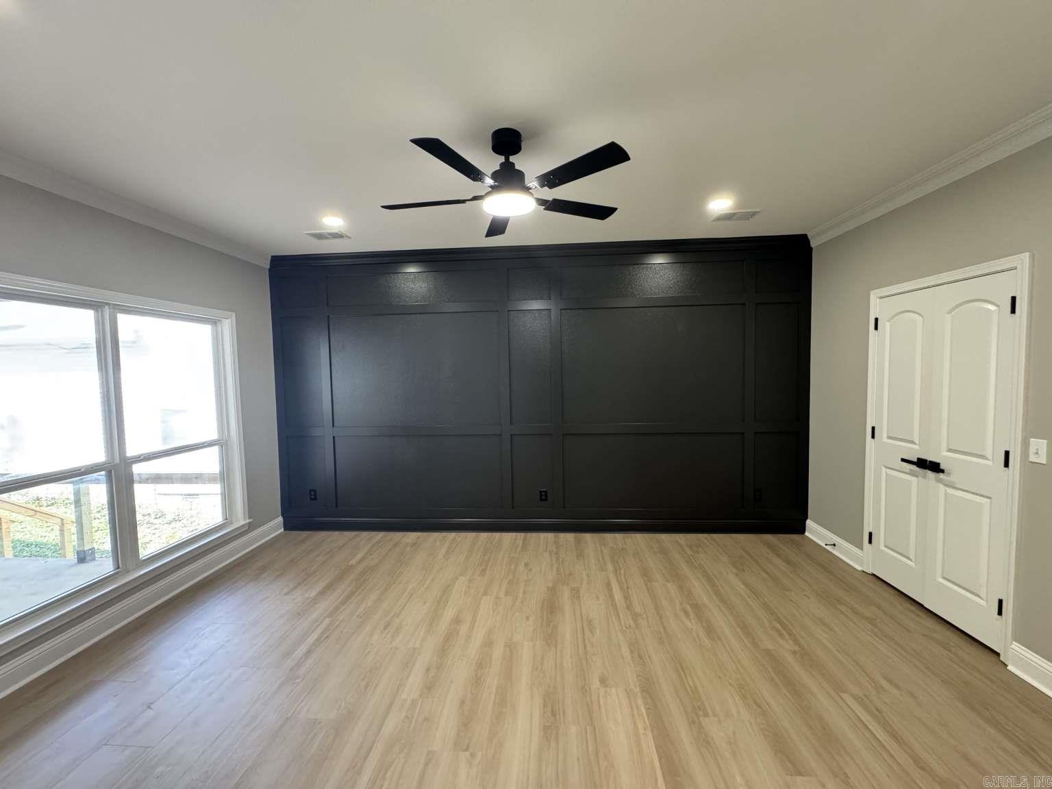 GIBRALTER HGTS - Residential