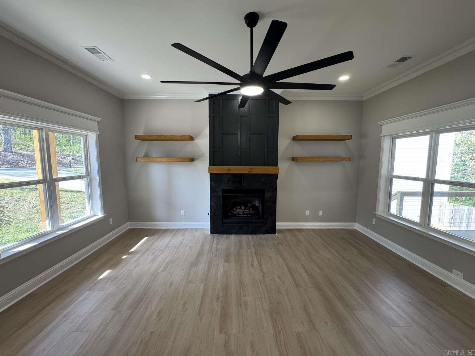 GIBRALTER HGTS - Residential