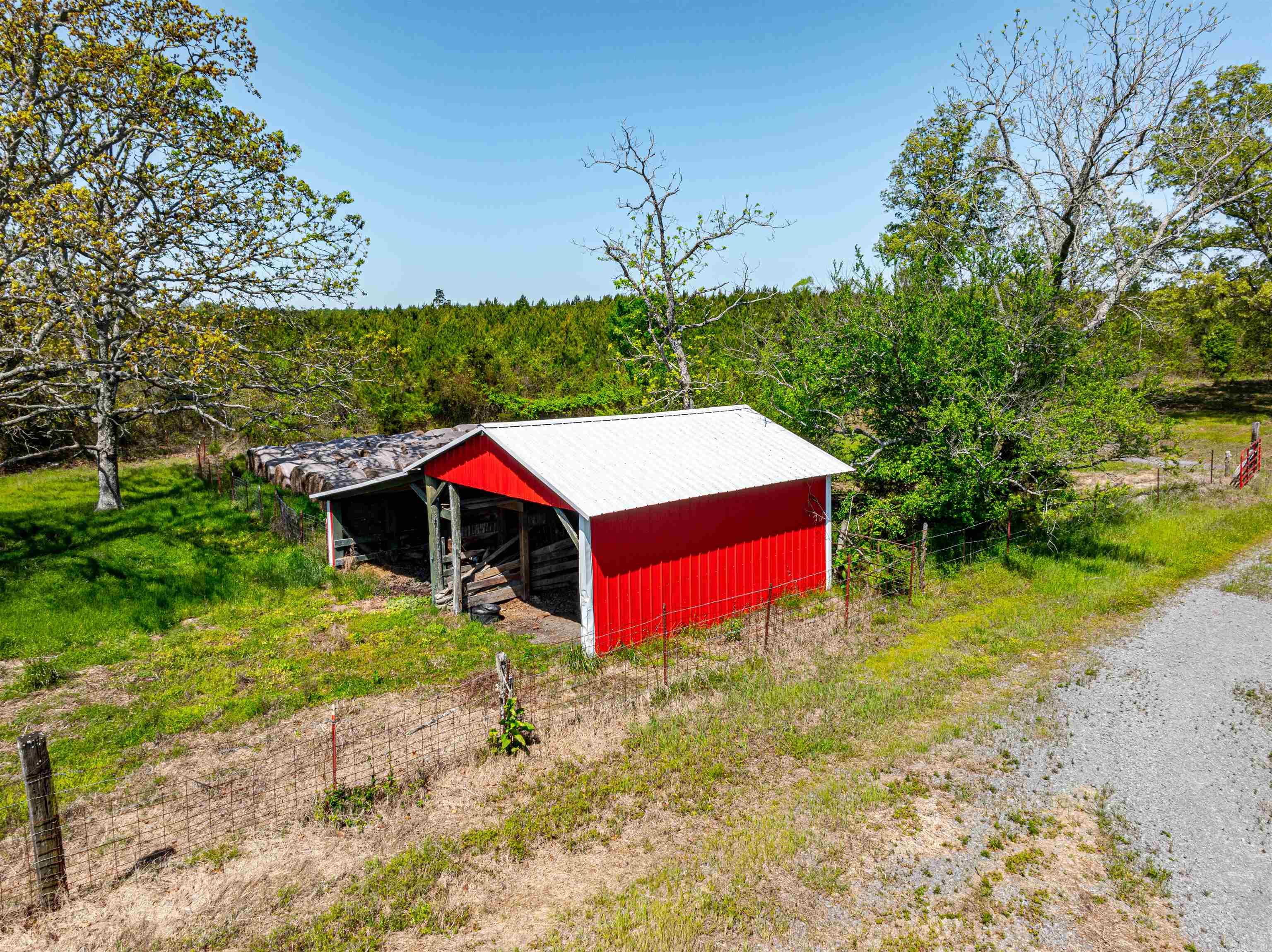 Metes & Bounds - Land