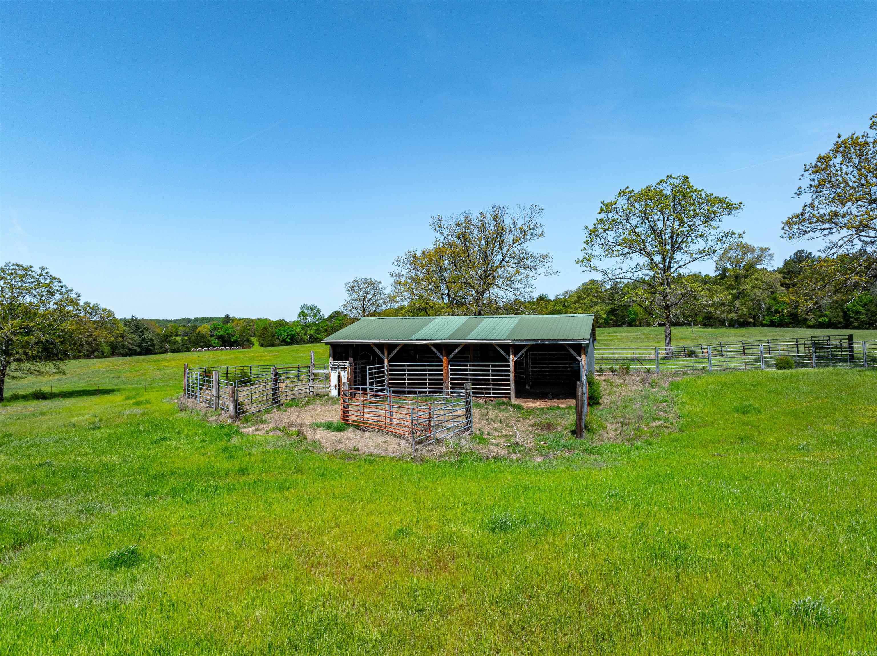 Metes & Bounds - Land