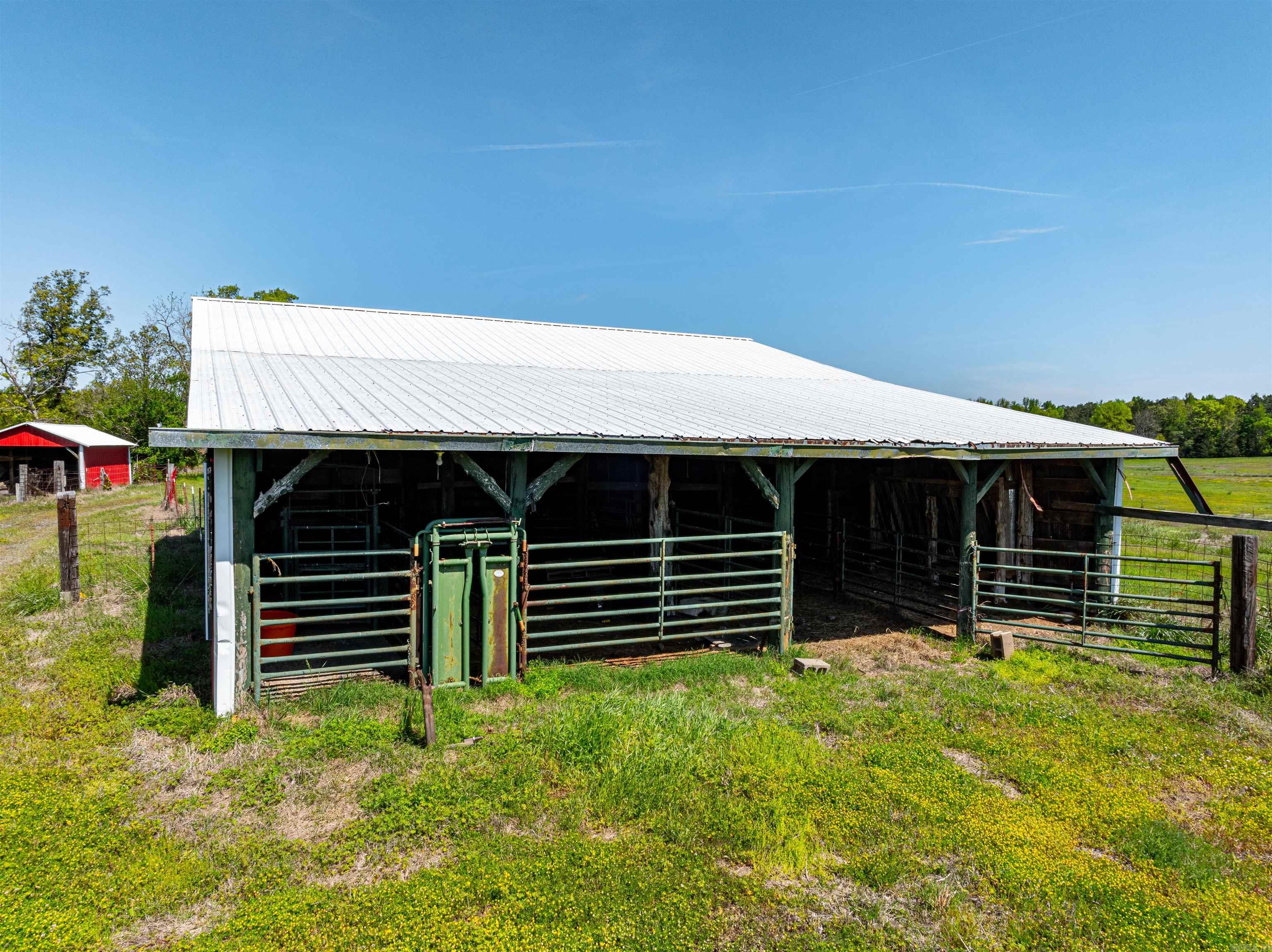 Metes & Bounds - Land