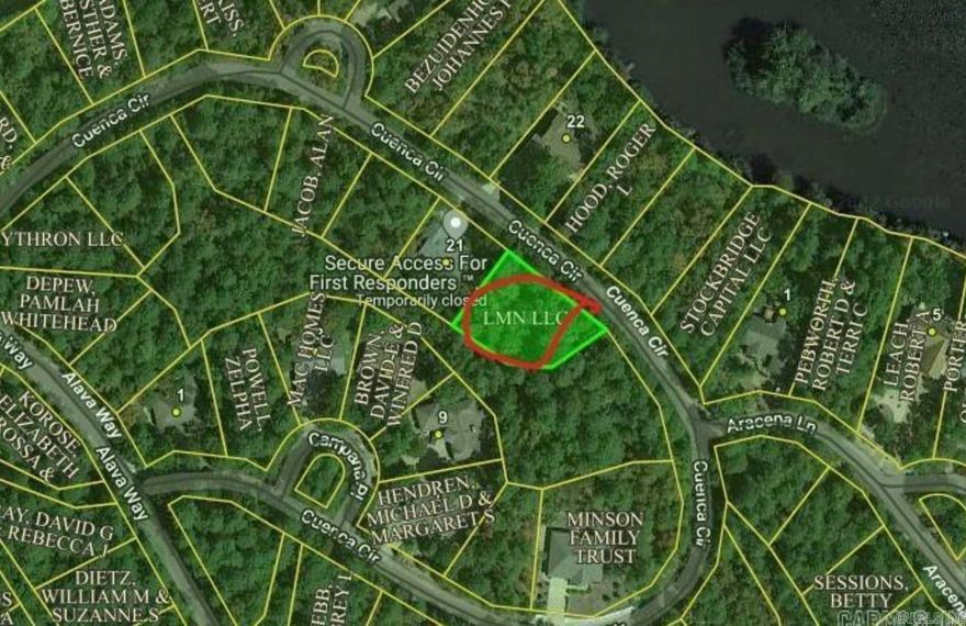 Land for sale in a beautiful gated area in Hot Springs Village.