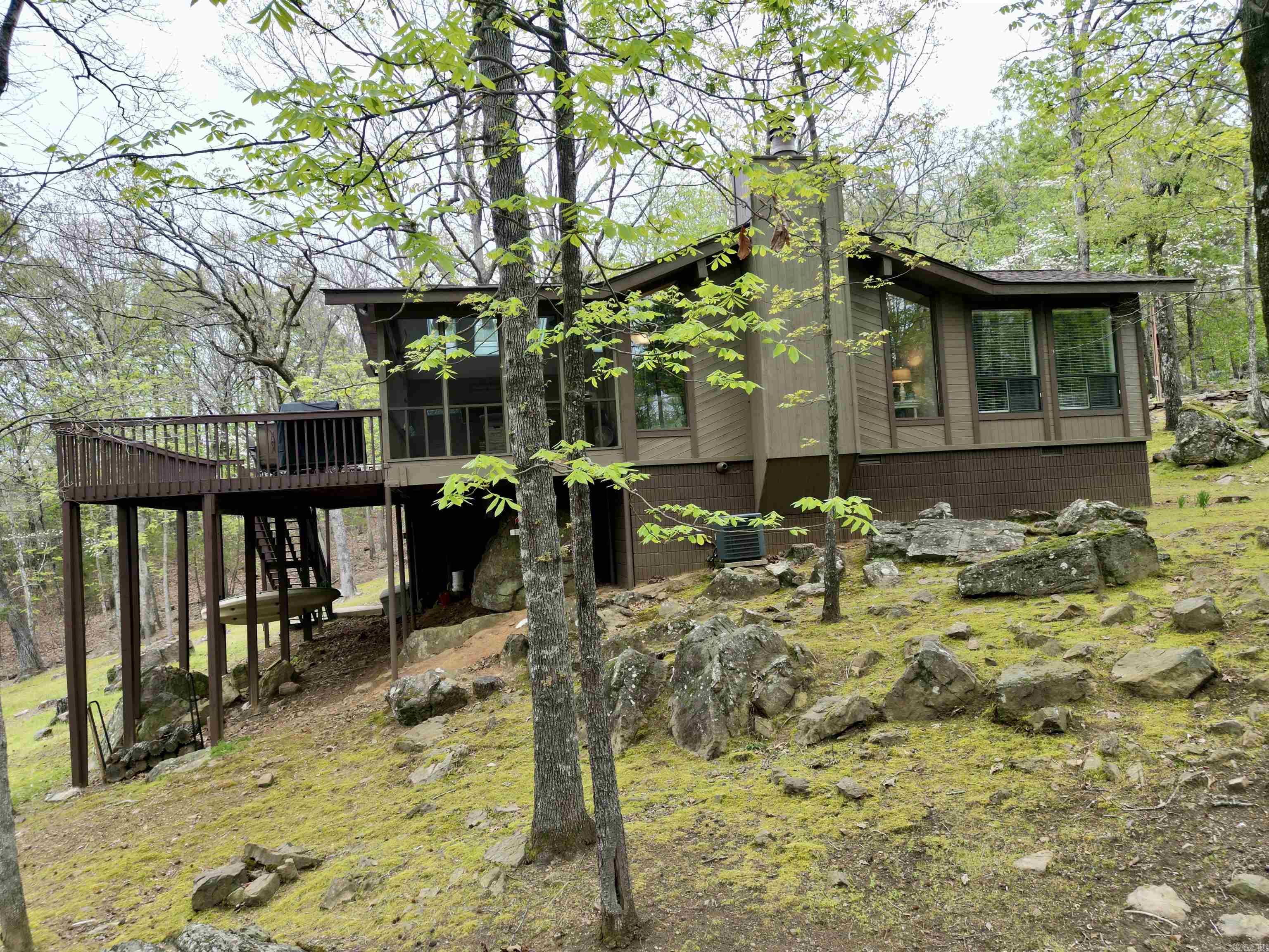 Eden Isle-Country Club - Residential