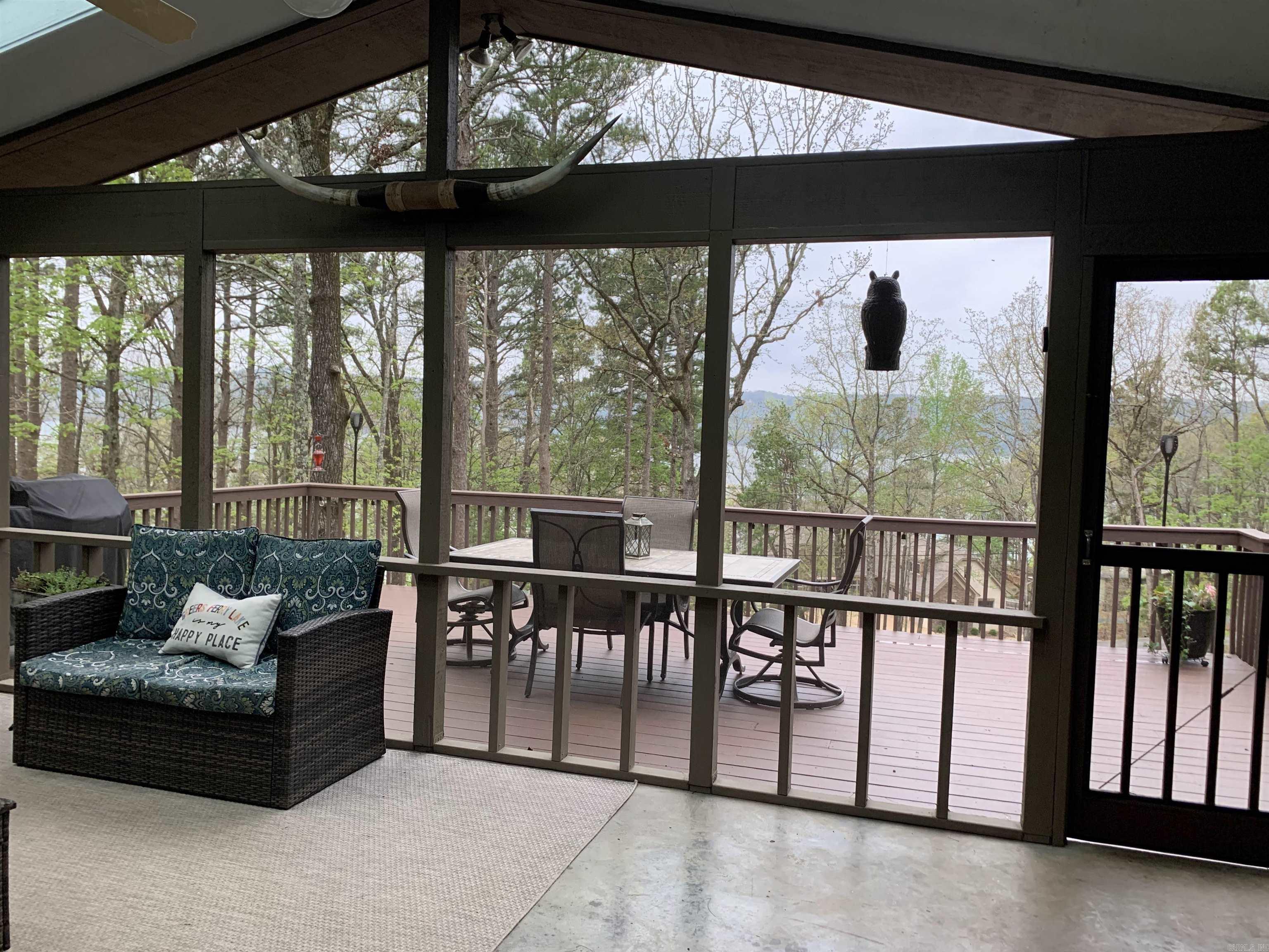 Eden Isle-Country Club - Residential