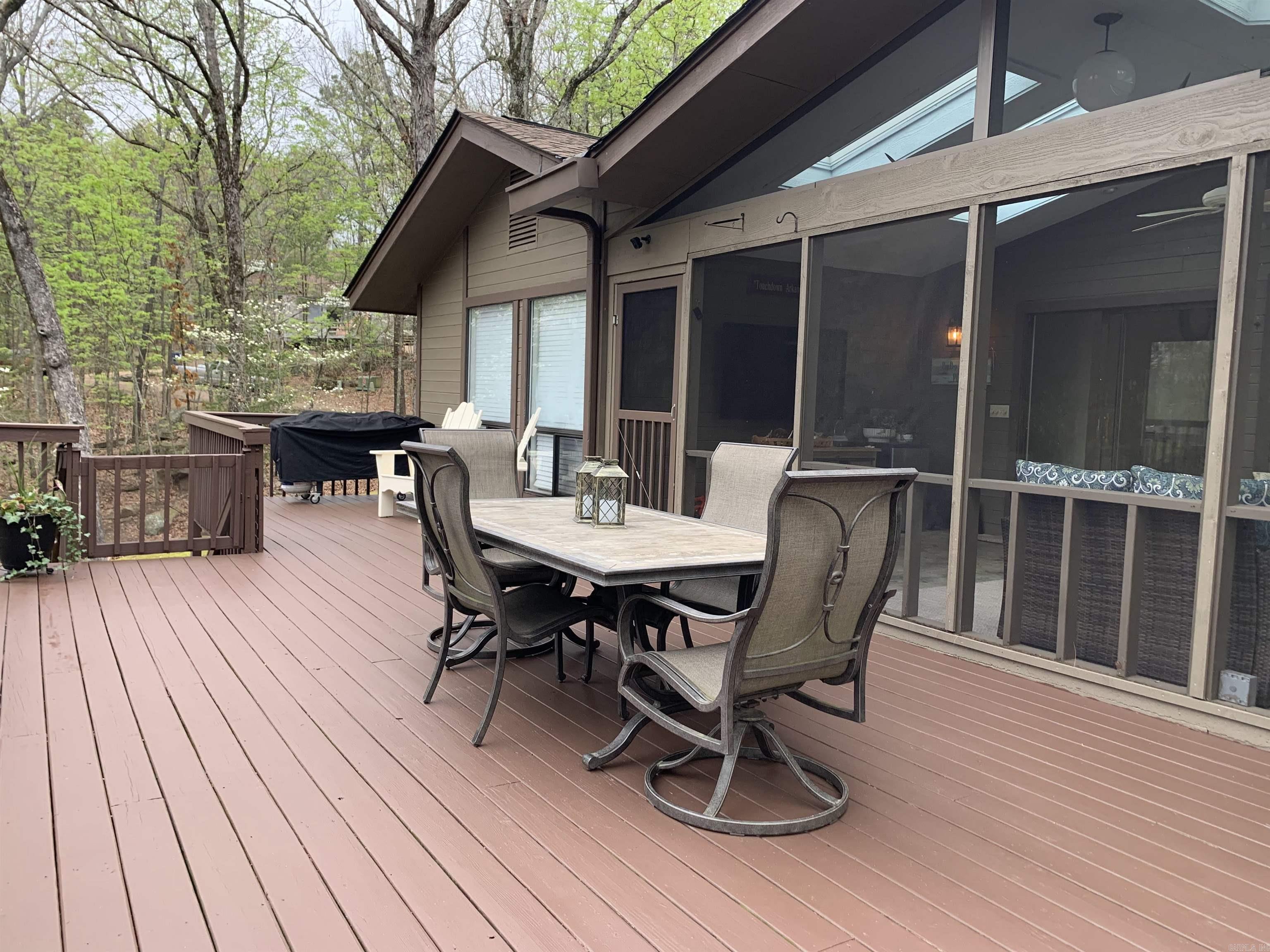 Eden Isle-Country Club - Residential