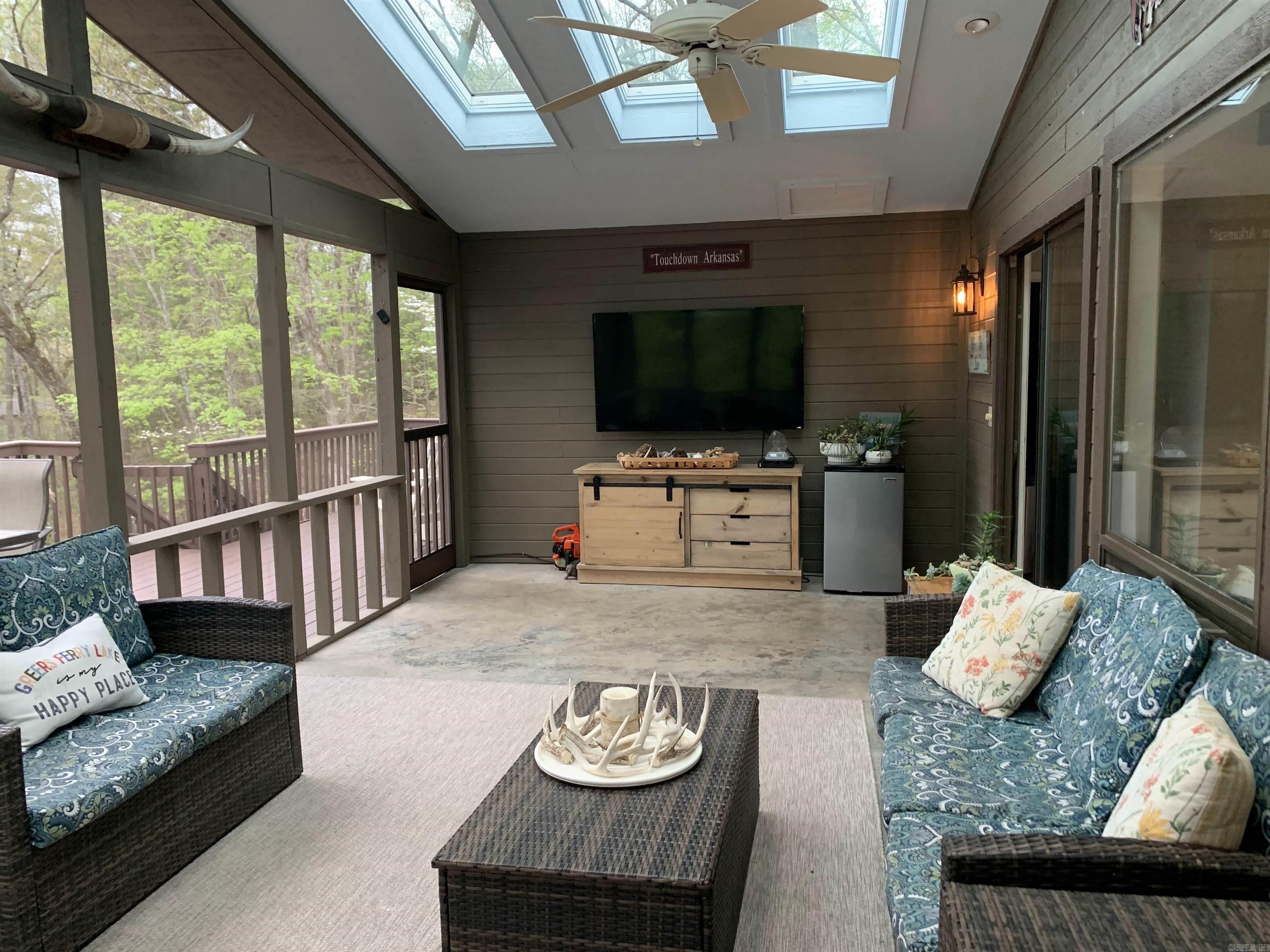 Eden Isle-Country Club - Residential