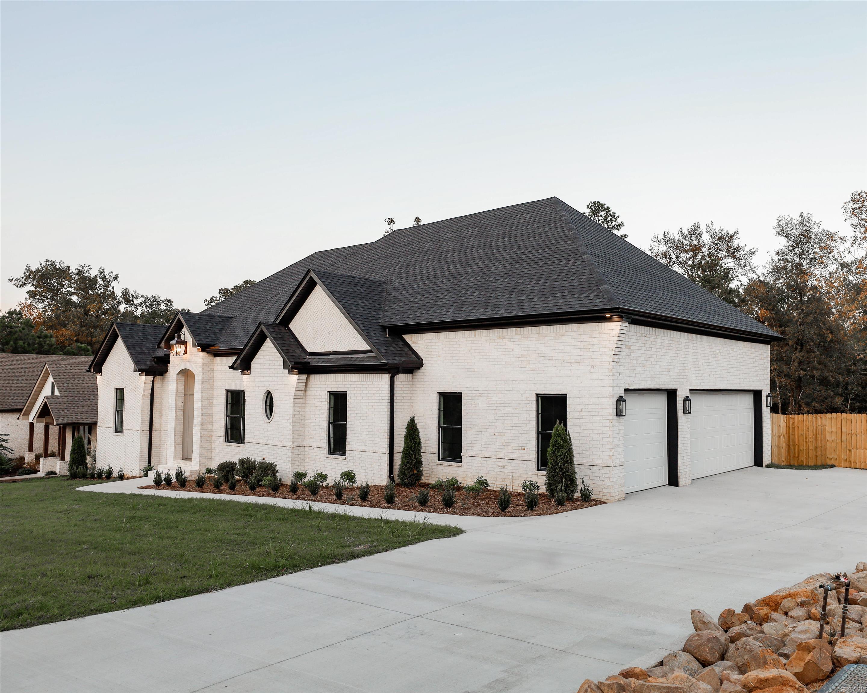 WATERVIEW ESTATES - Residential