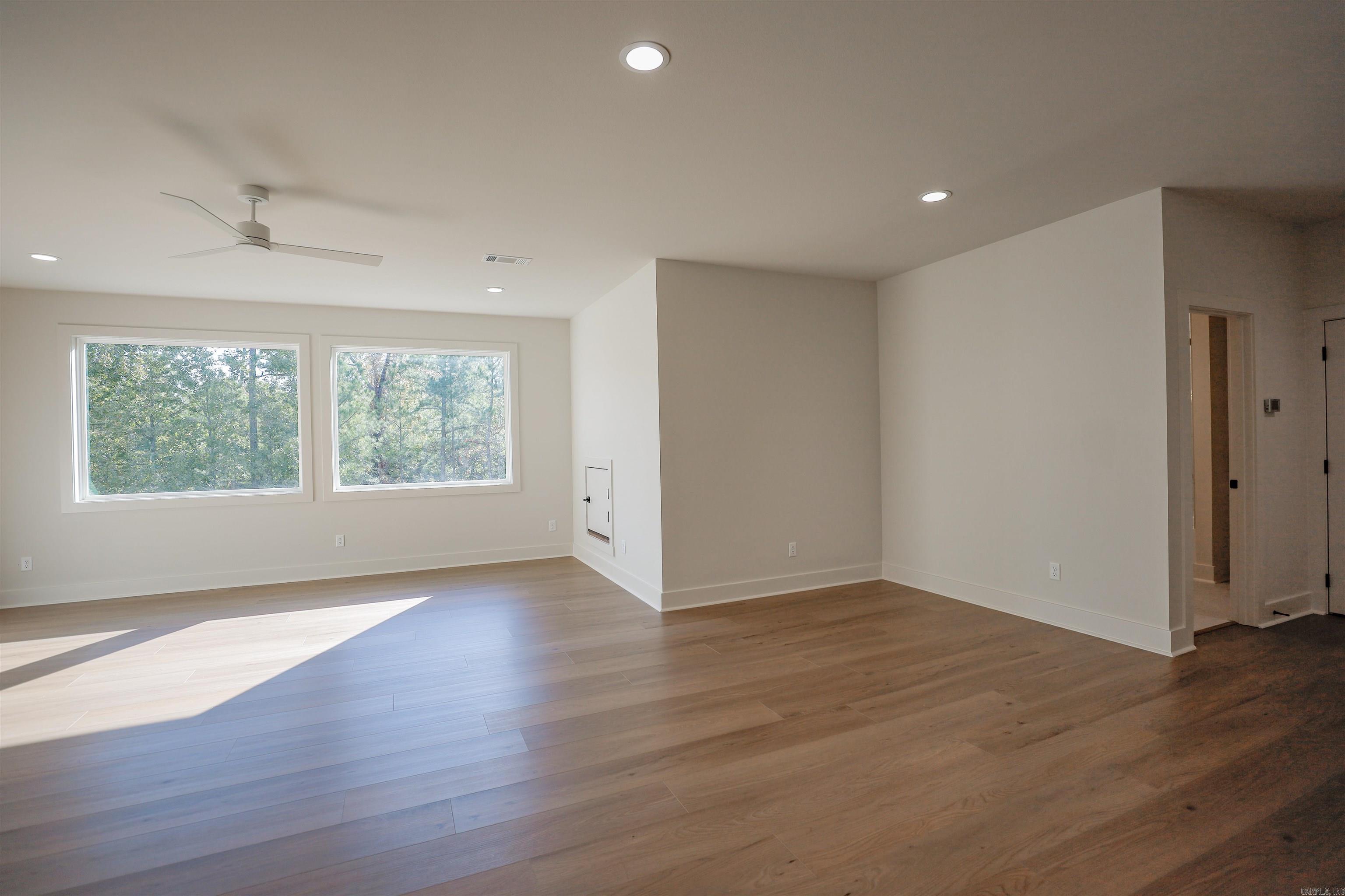 WATERVIEW ESTATES - Residential