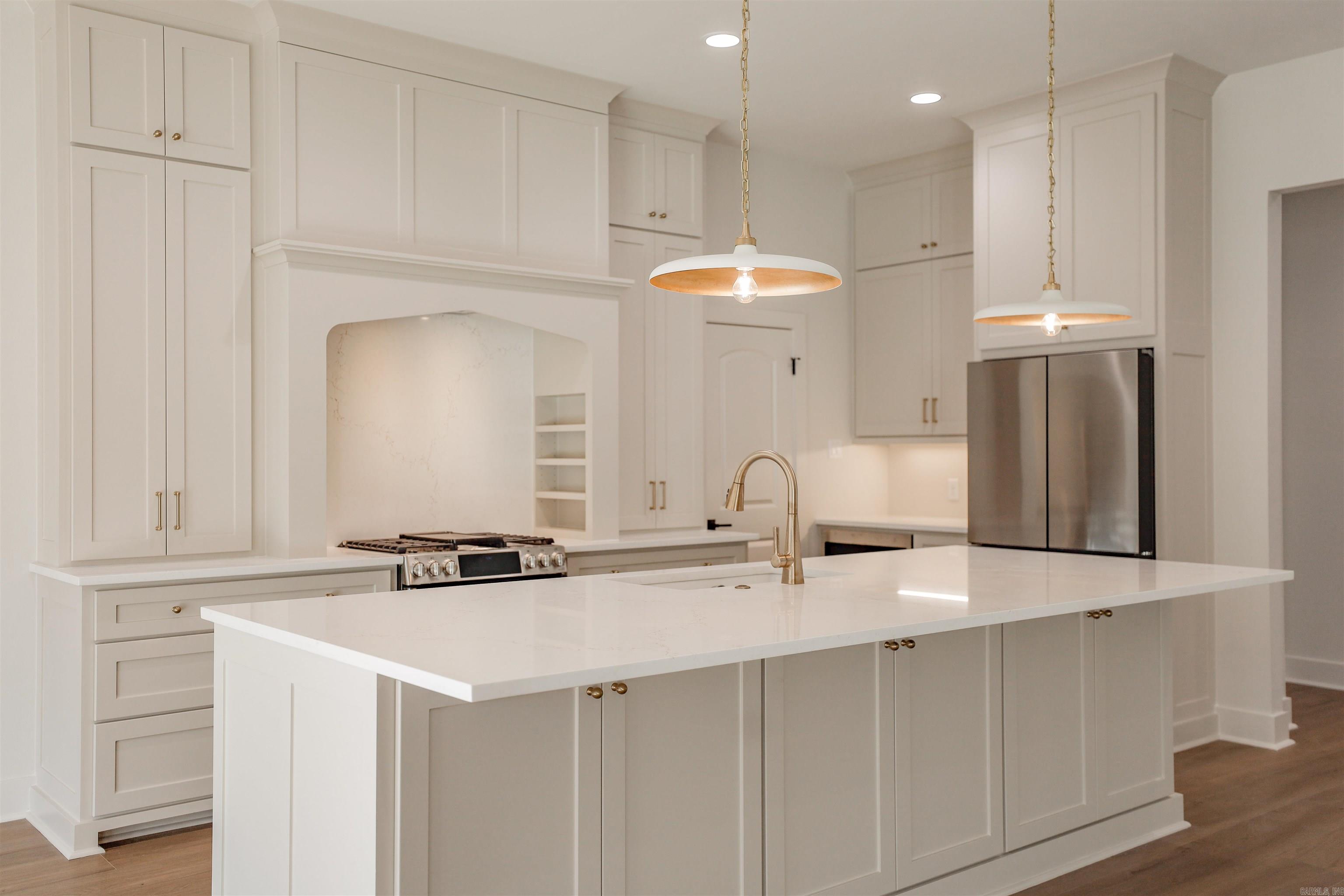 WATERVIEW ESTATES - Residential