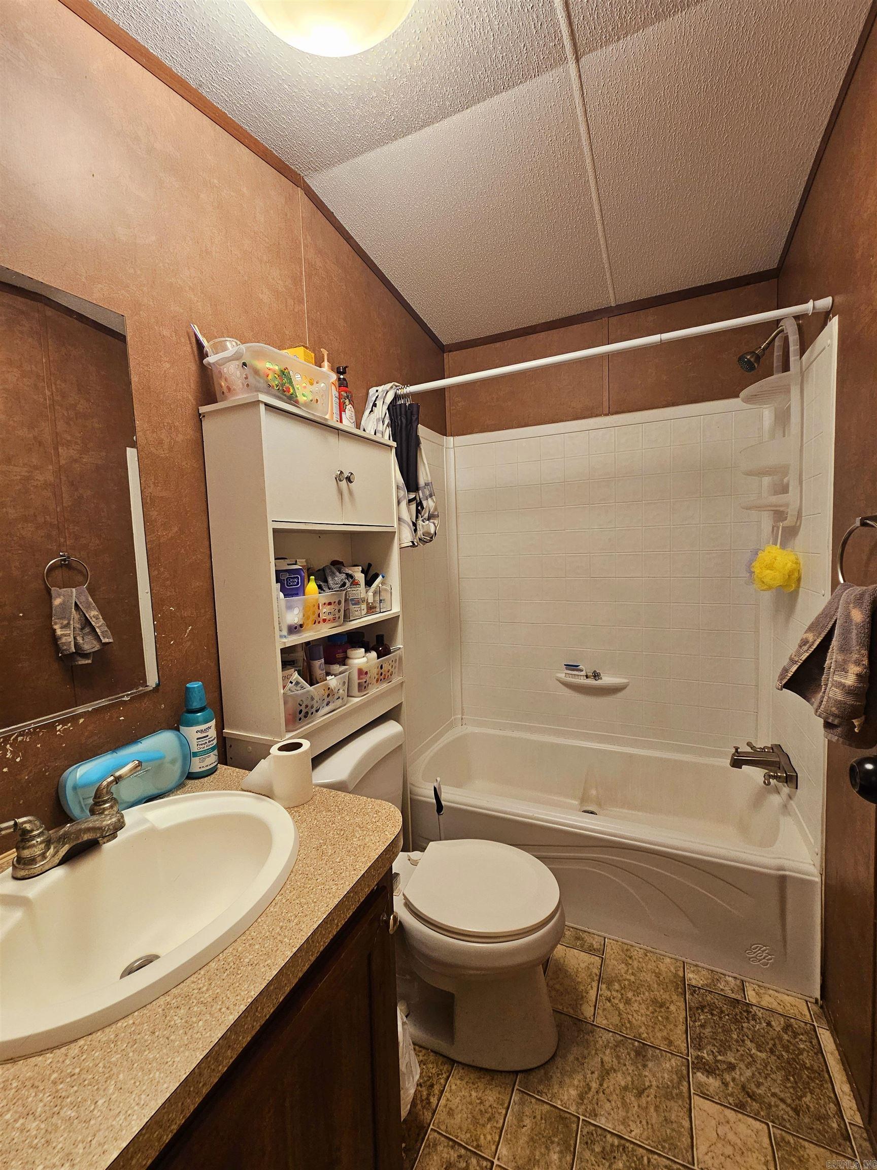 BLACKSNAKE VILLAGE ESTS - Residential