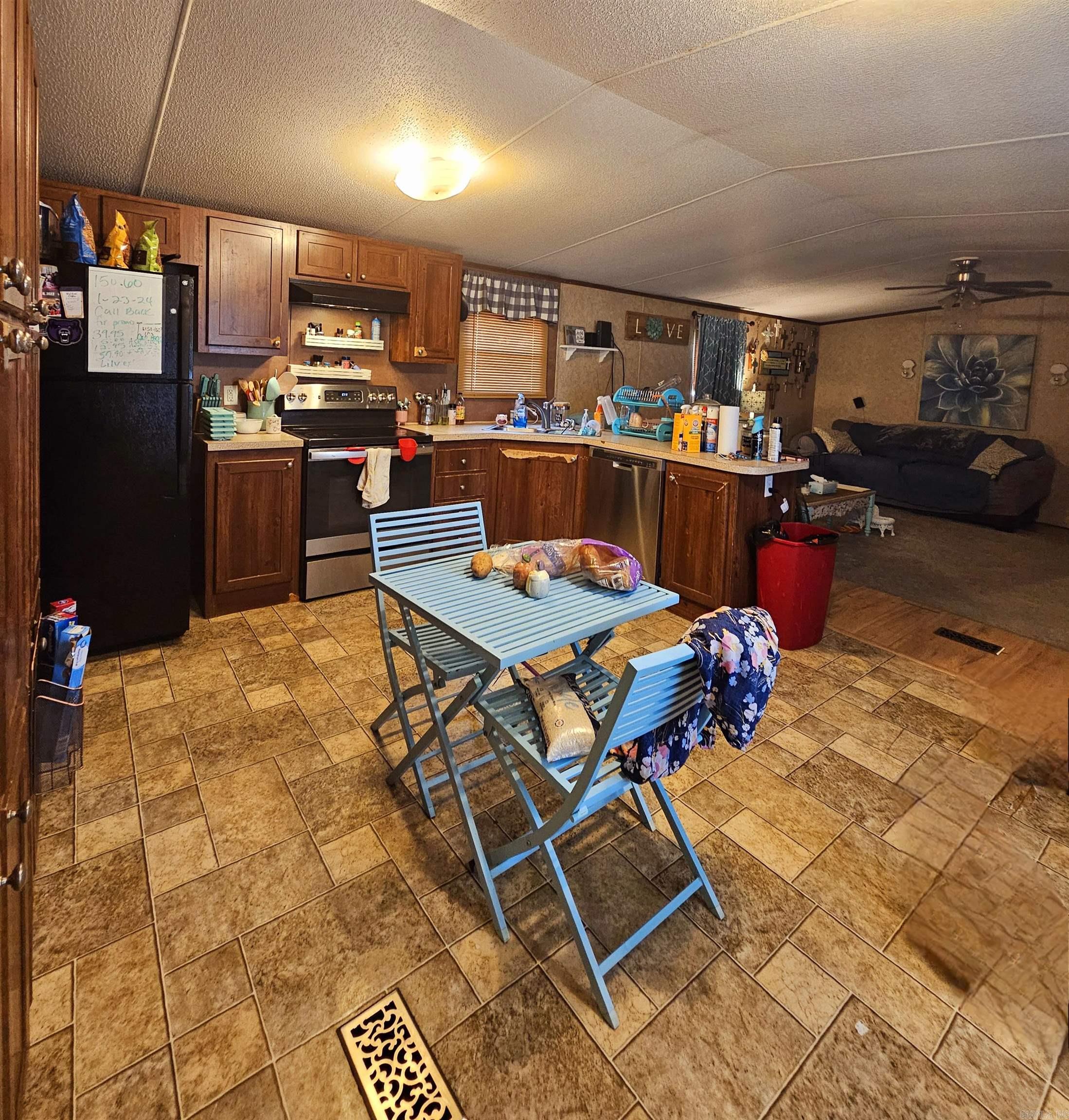 BLACKSNAKE VILLAGE ESTS - Residential