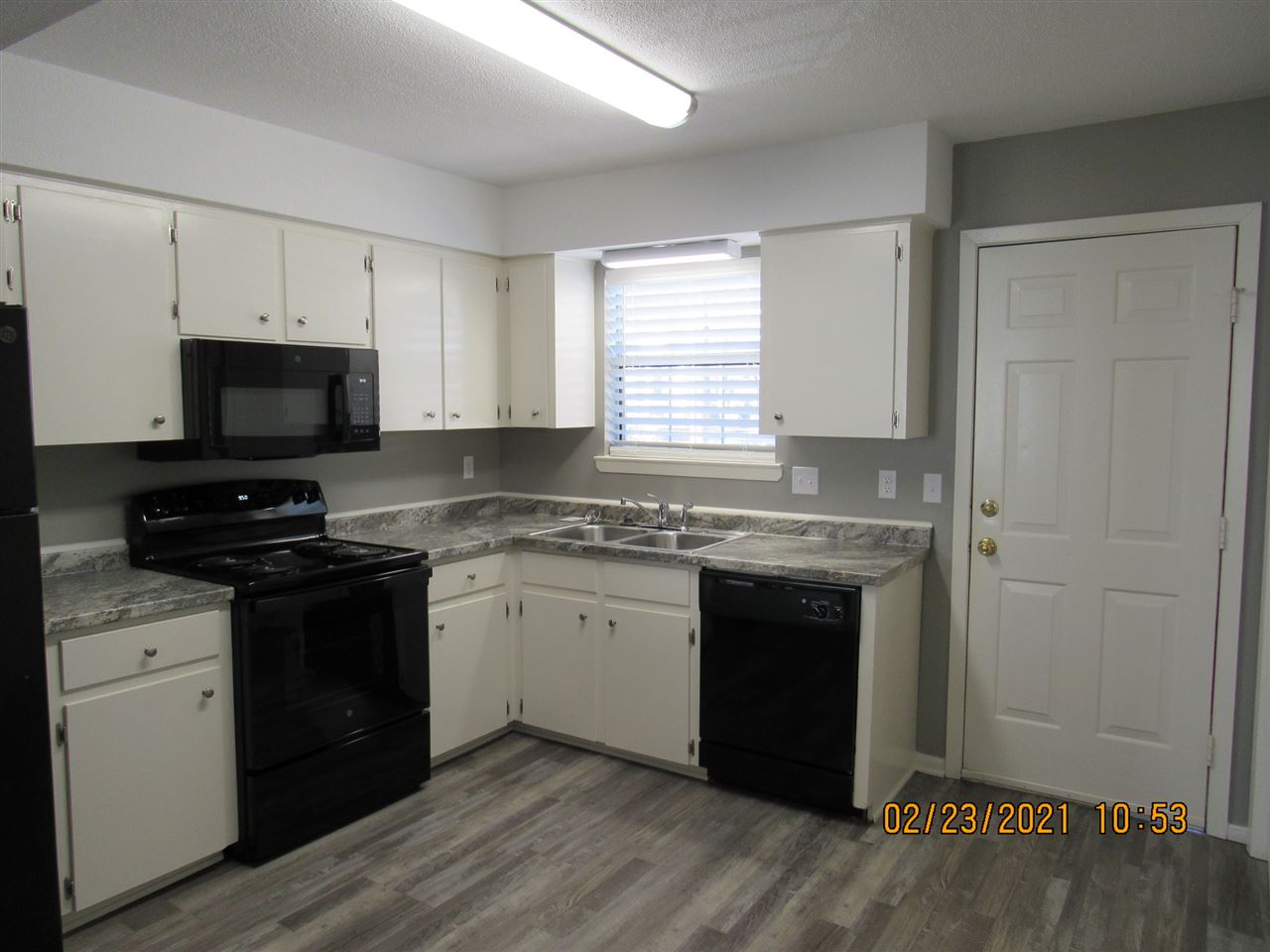 Vaughns - Residential Lease