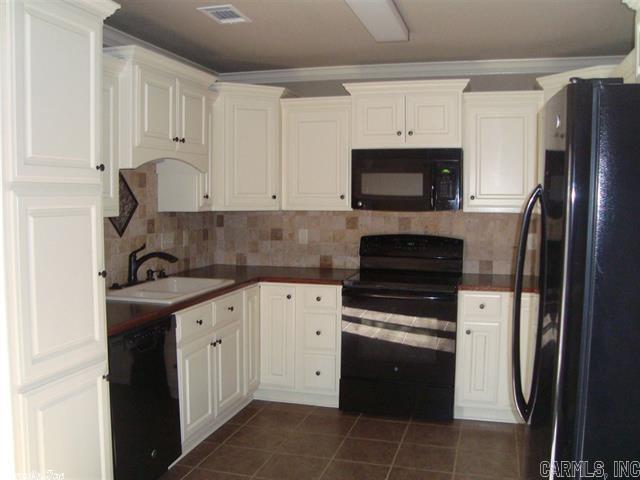 Cross Creek - Residential Lease