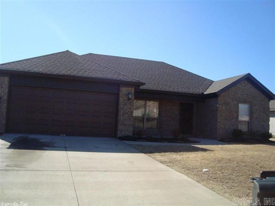 Beautiful home available as your new home to rent! Fully fenced in backyard with an in ground fire pit, beautiful appliances, fixtures and crown molding surround this fantastic 3 bedroom ready for you today!