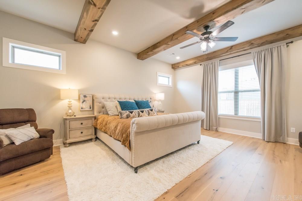 CHENAL VALLEY "ENSBURY PLACE" - Residential