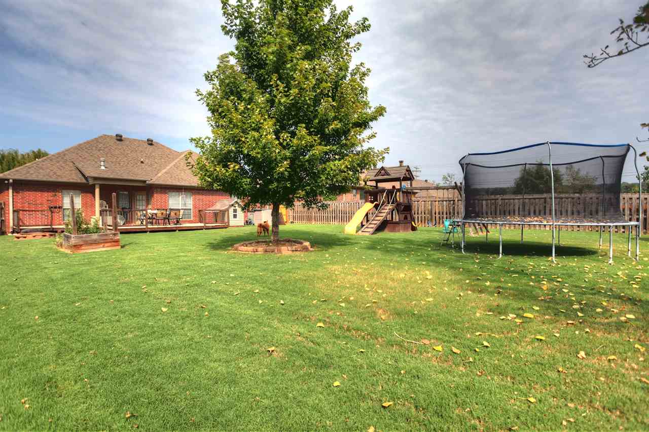 Club Creek - Residential