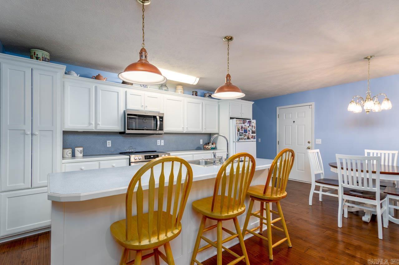 CEDAR PARK ESTATES - Residential