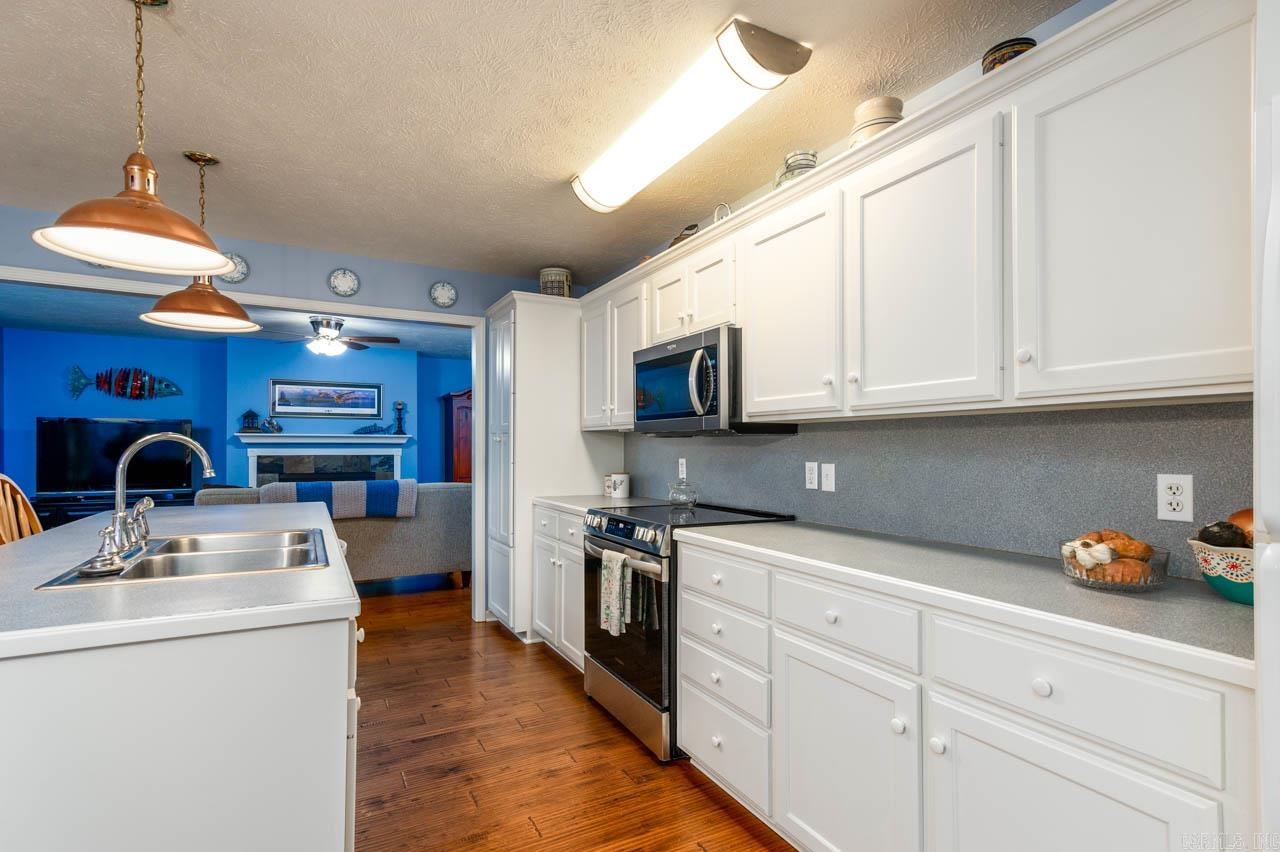 CEDAR PARK ESTATES - Residential