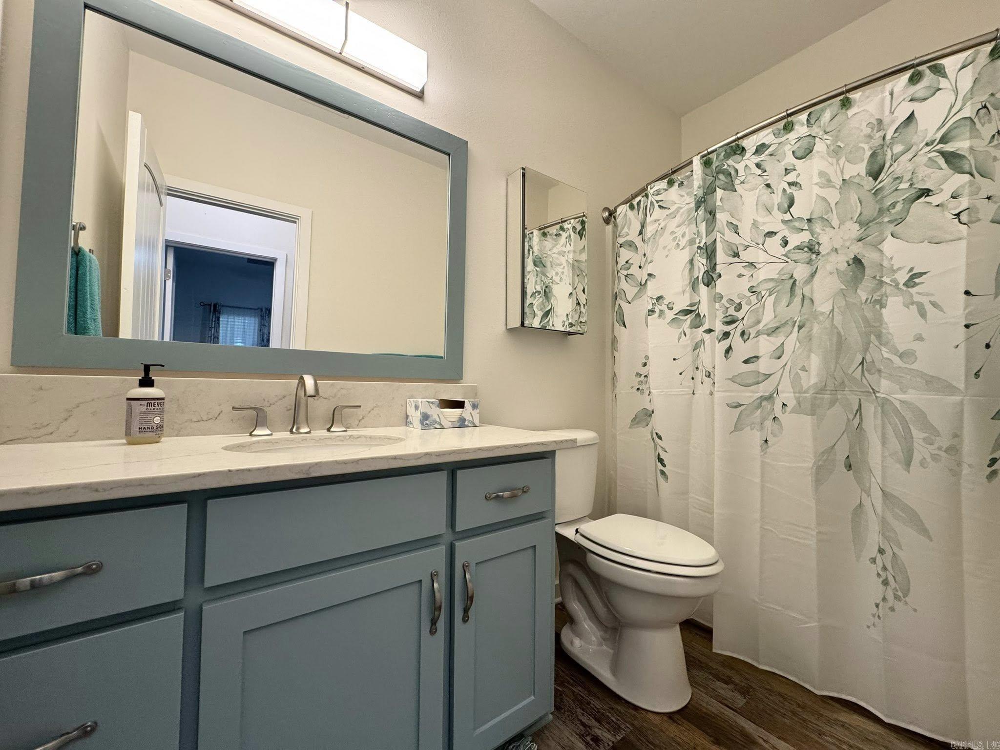 PEBBLE CREEK - Residential
