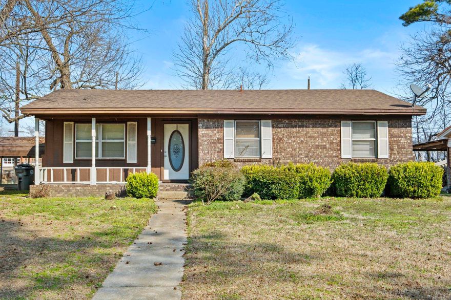 Investor opportunity in the heart of Searcy. 212 Chrisp Avenue offers 3 bedrooms and 1.5 baths with solid potential for the right buyer ready to roll up their sleeves. This property is being sold as is and is priced with updates in mind, making it an ideal fix and flip or rental addition to your portfolio. Conveniently located near town amenities, this is a value add opportunity you do not want to miss. Unlock the potential and turn this into your next success story.  Square footage approximate, please measure.  Agents see remarks.