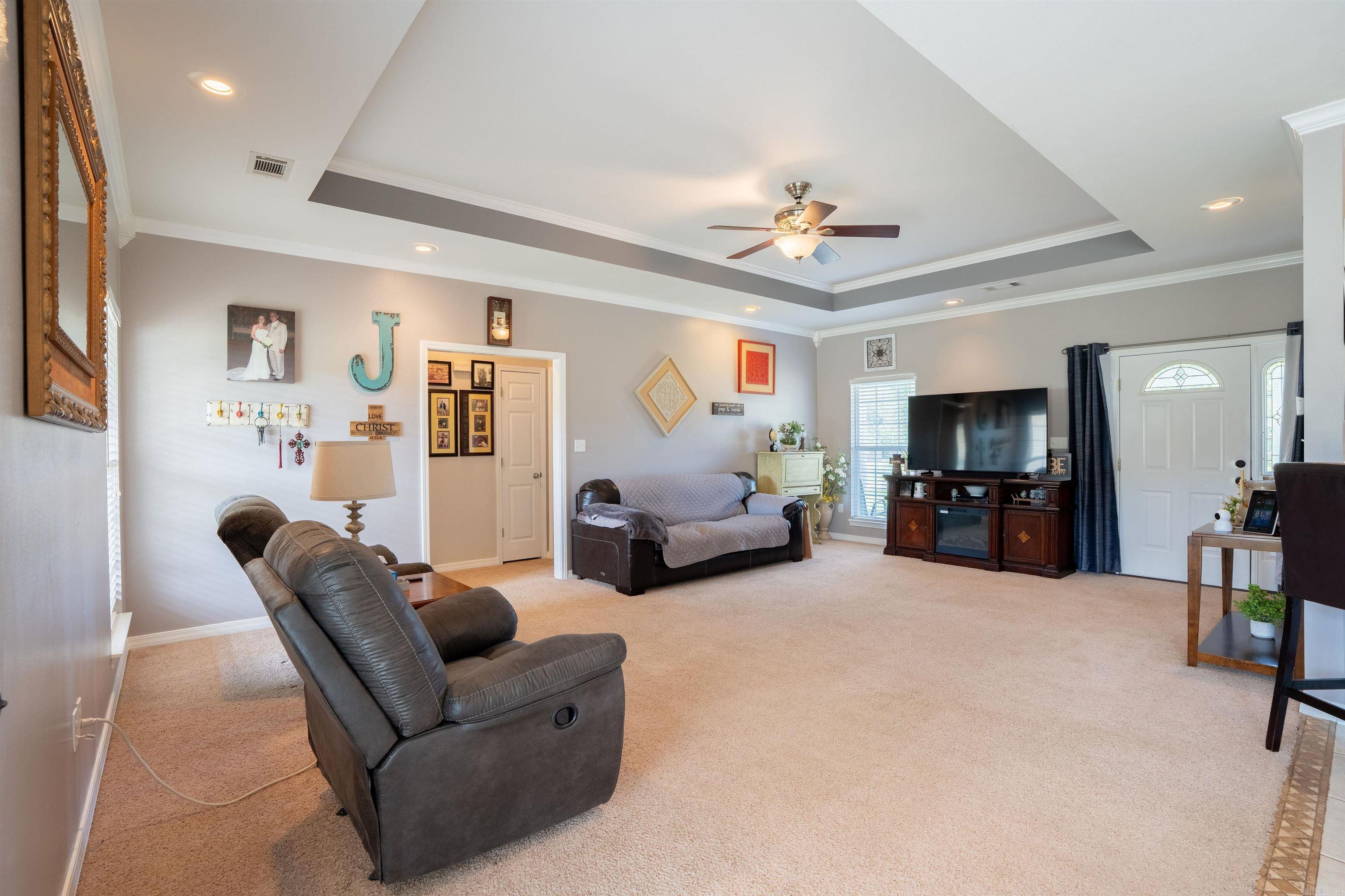 NORTHVIEW ACRES - Residential