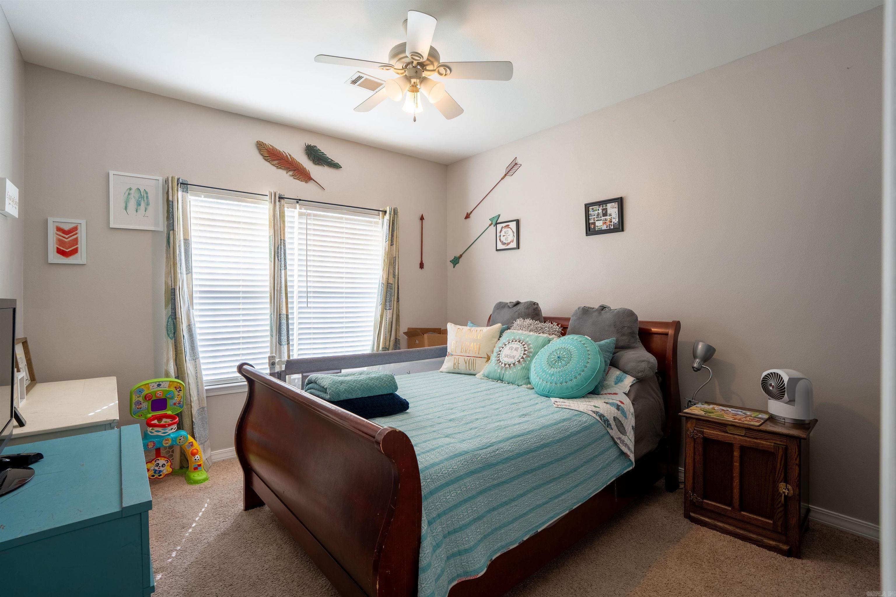 NORTHVIEW ACRES - Residential