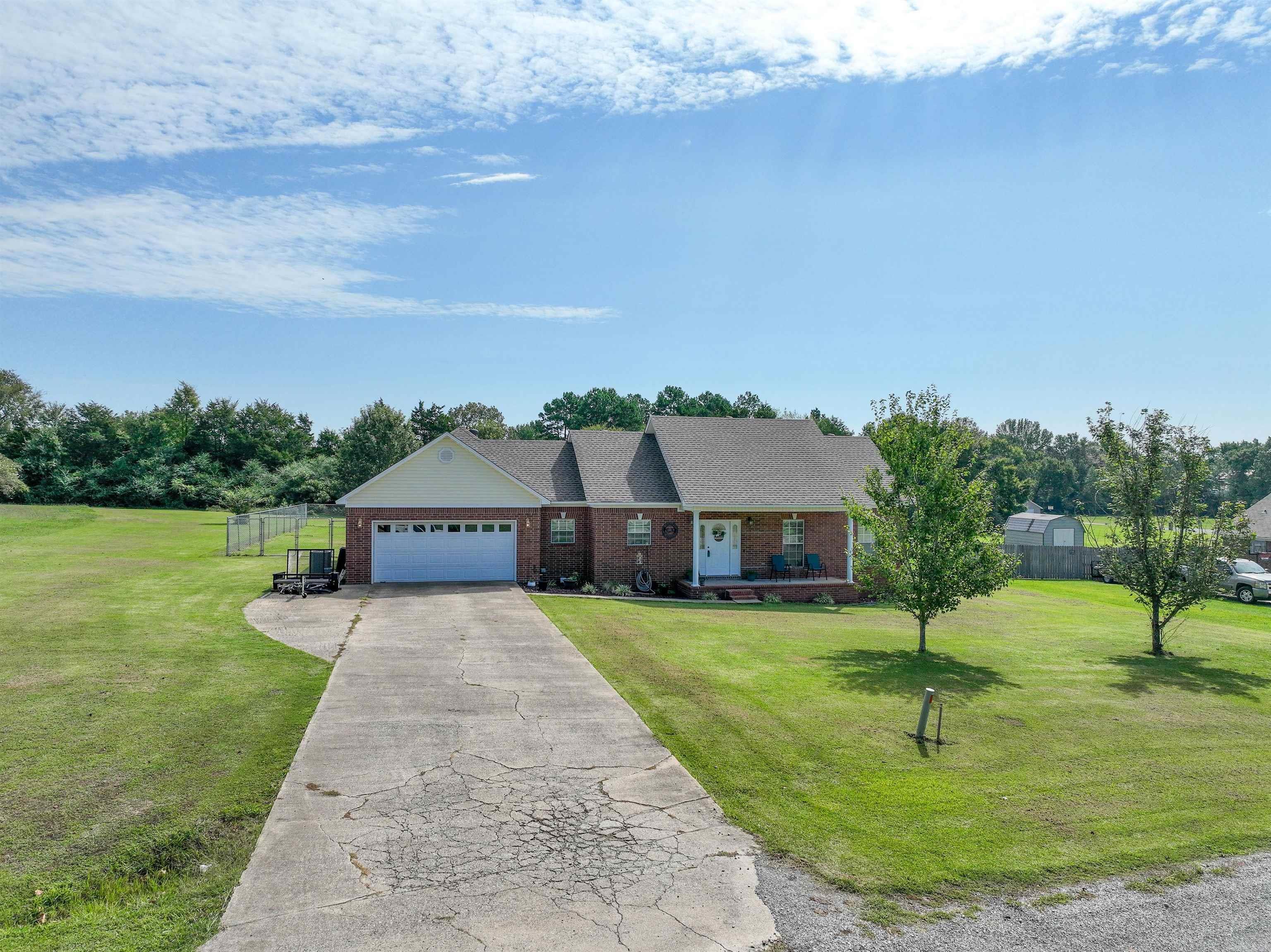 NORTHVIEW ACRES - Residential