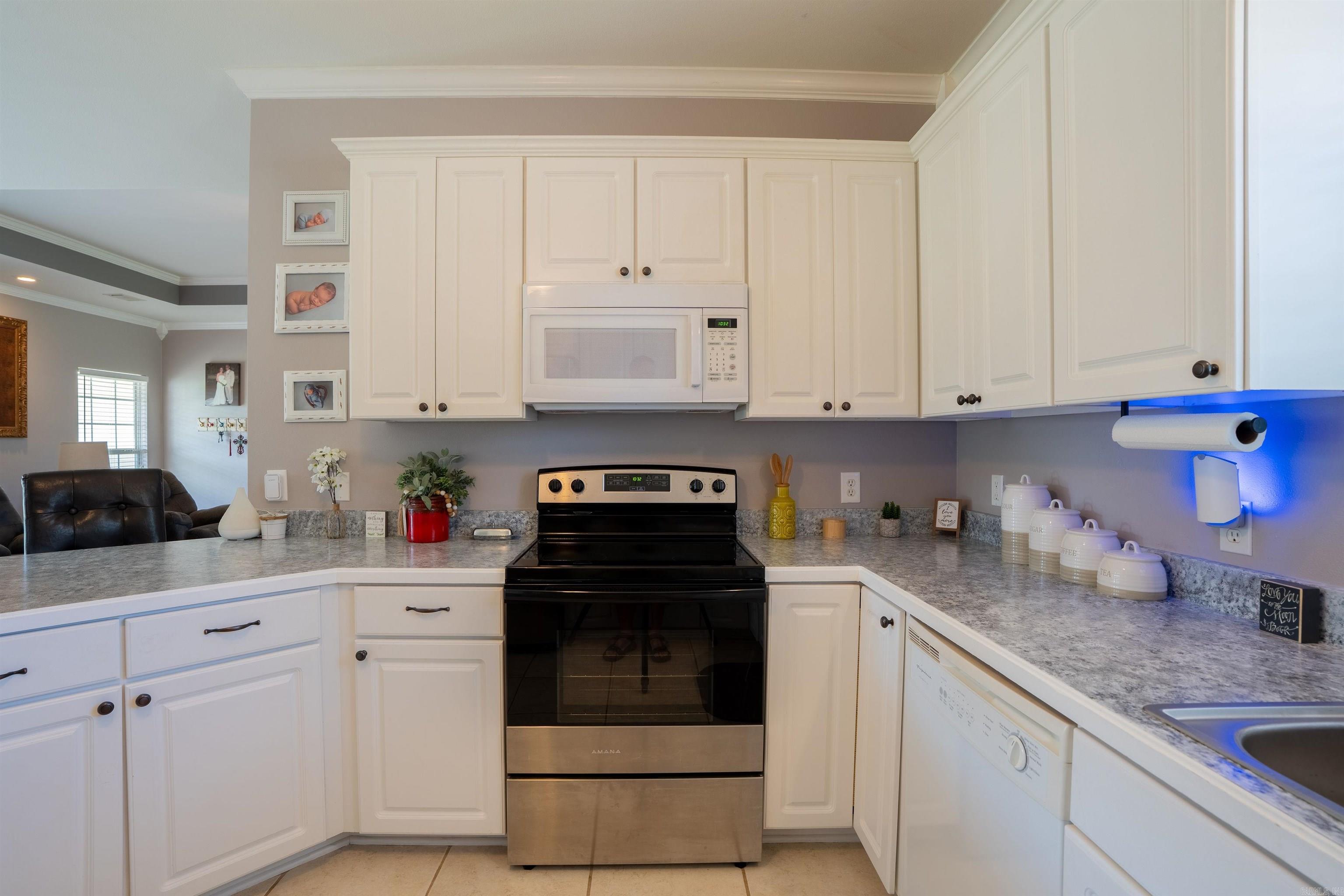 NORTHVIEW ACRES - Residential