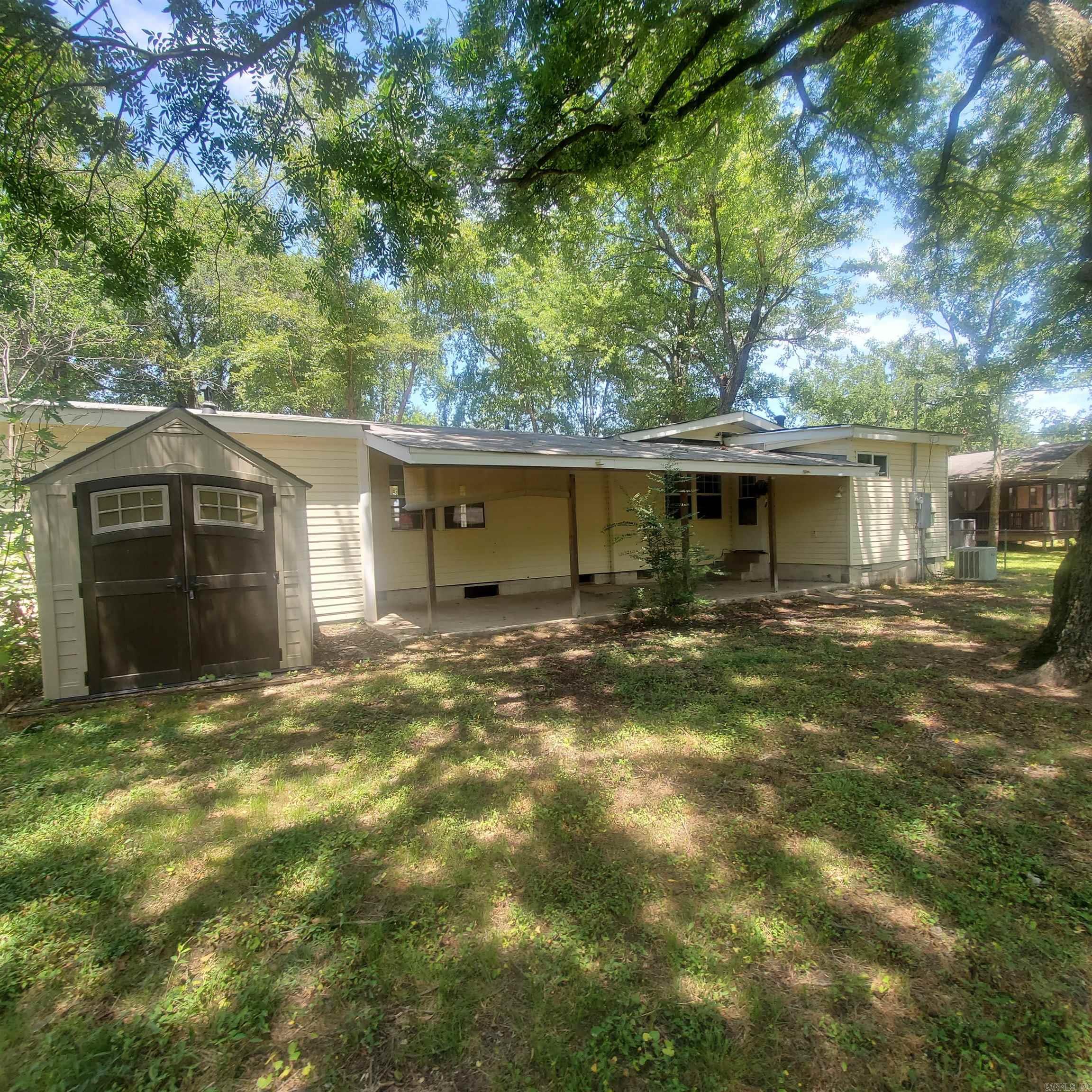 COLLINS - Residential