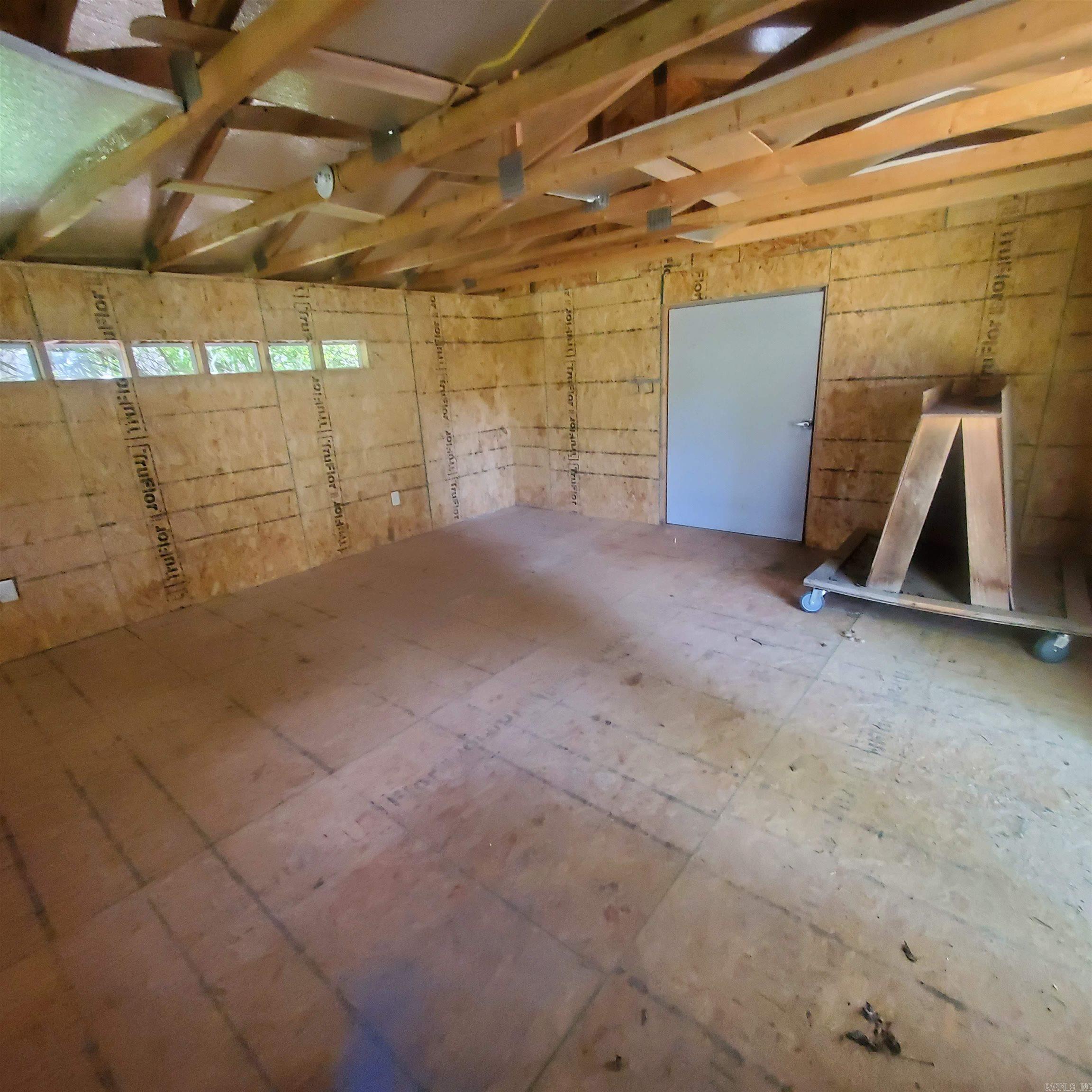 COLLINS - Residential