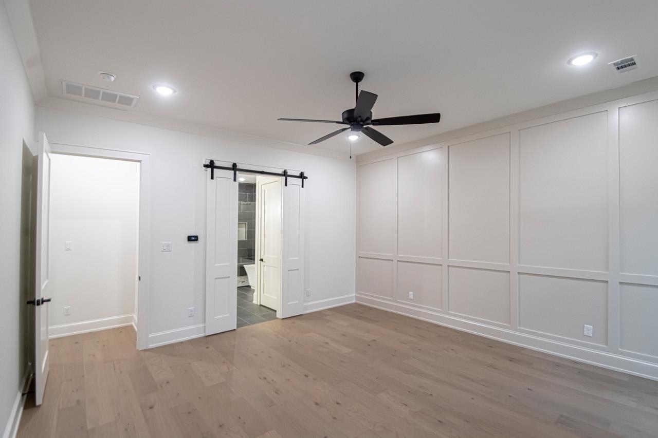 BEAR DEN ESTATES - Residential