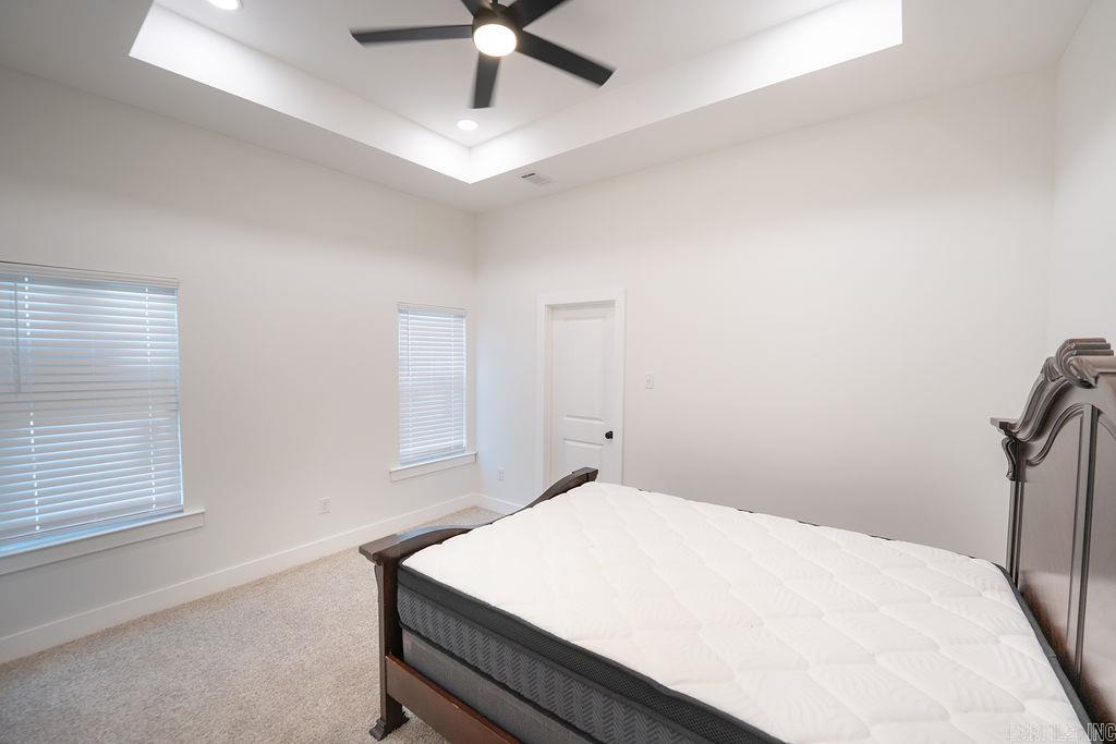 RANCH ESTATE - Residential