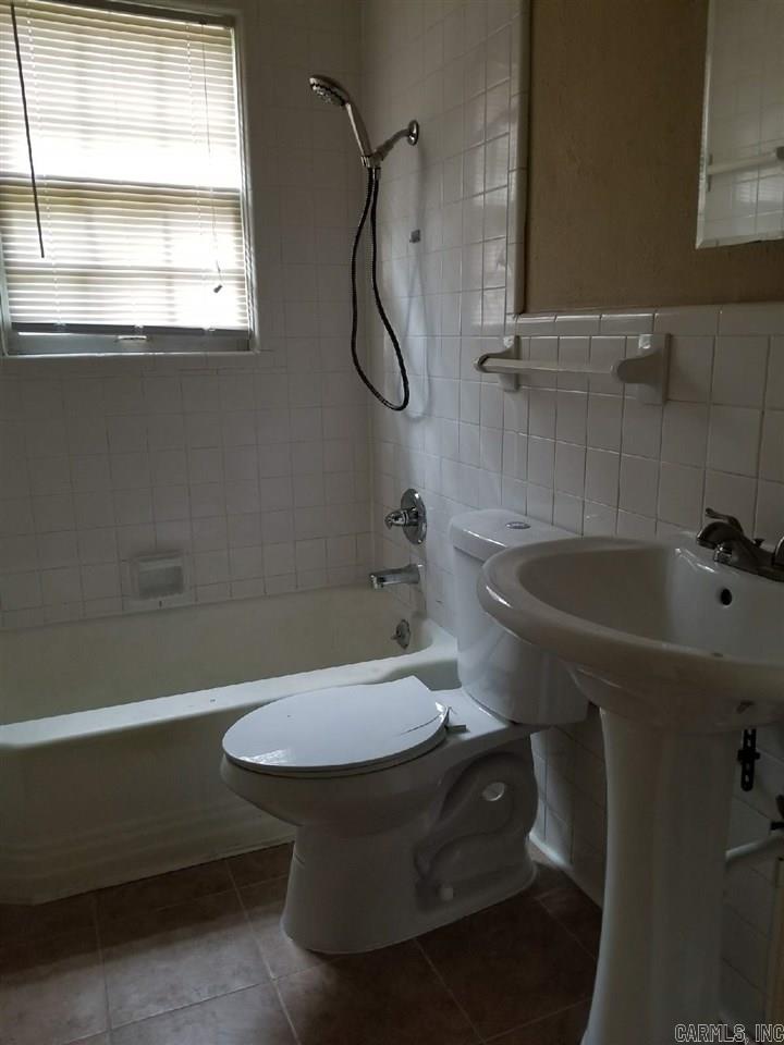 University Park - Residential Lease