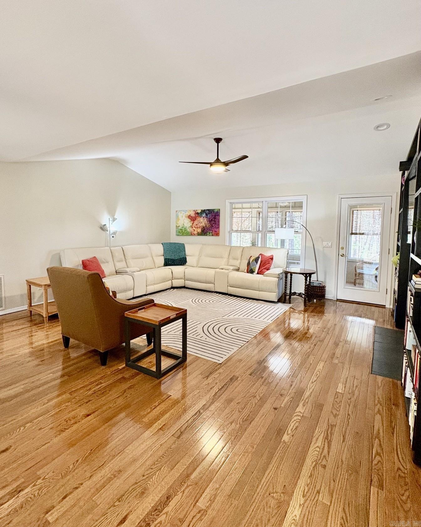 ALEGRIA - Residential