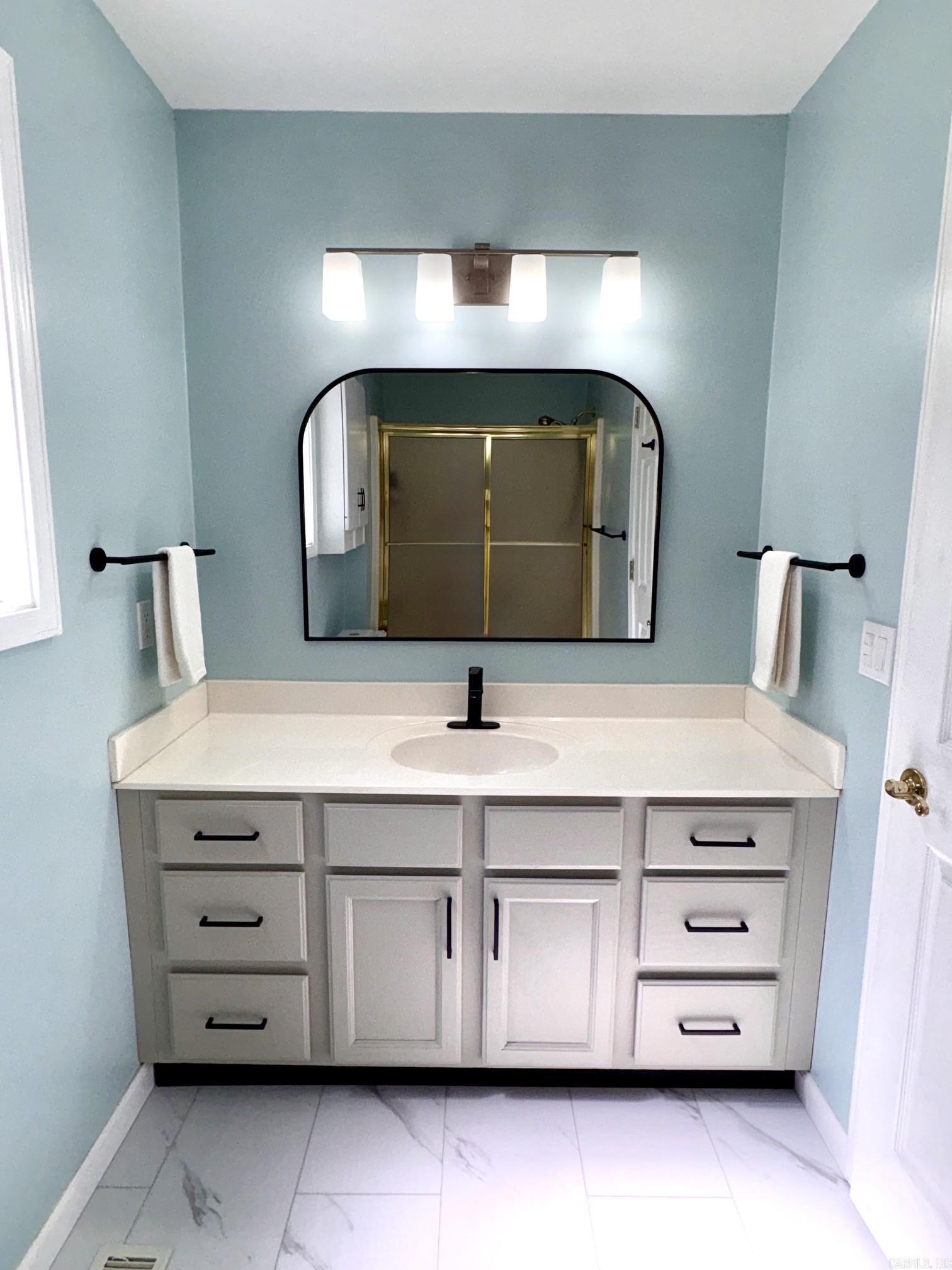 ALEGRIA - Residential