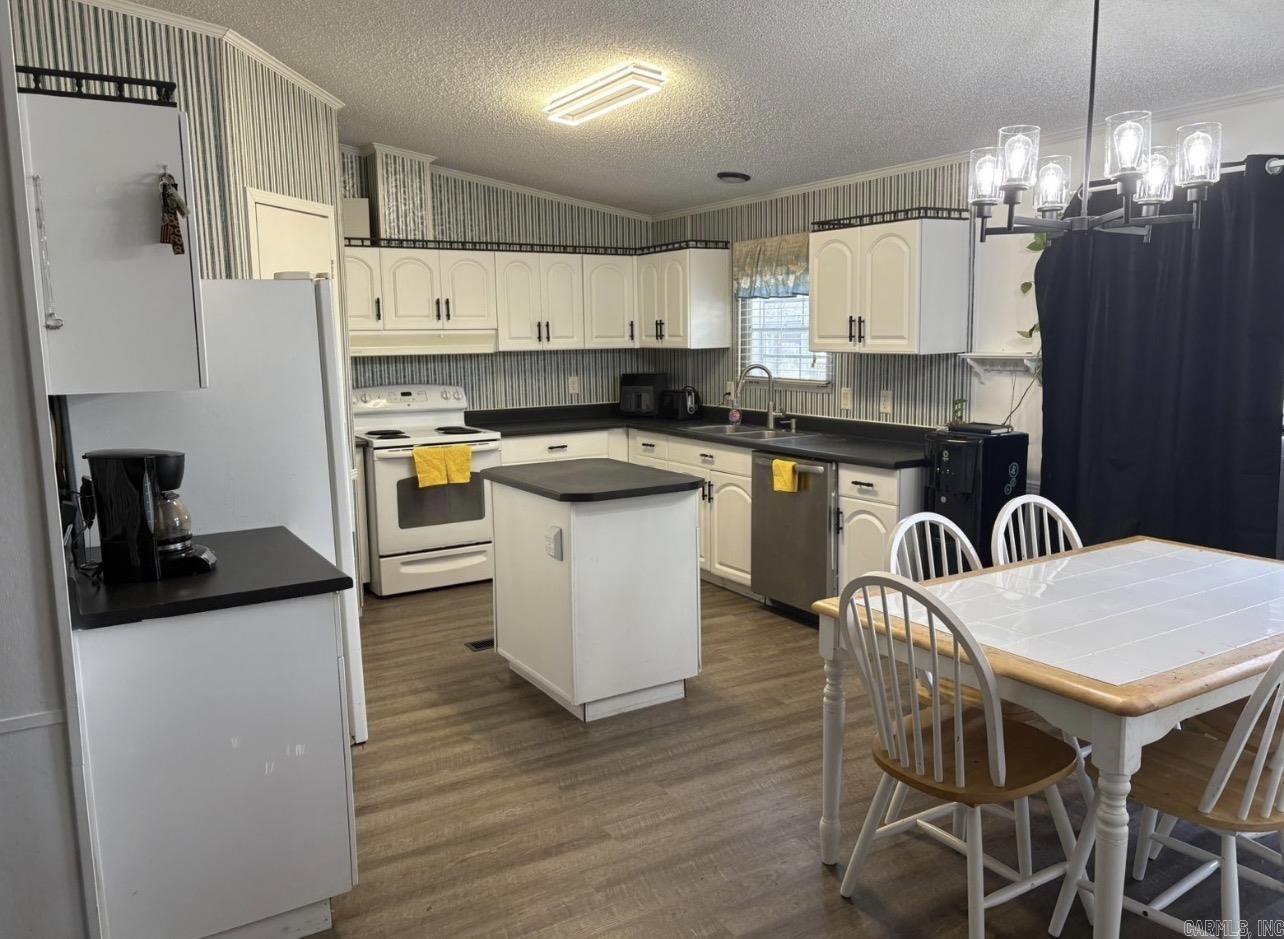 SHIRLEY - Residential