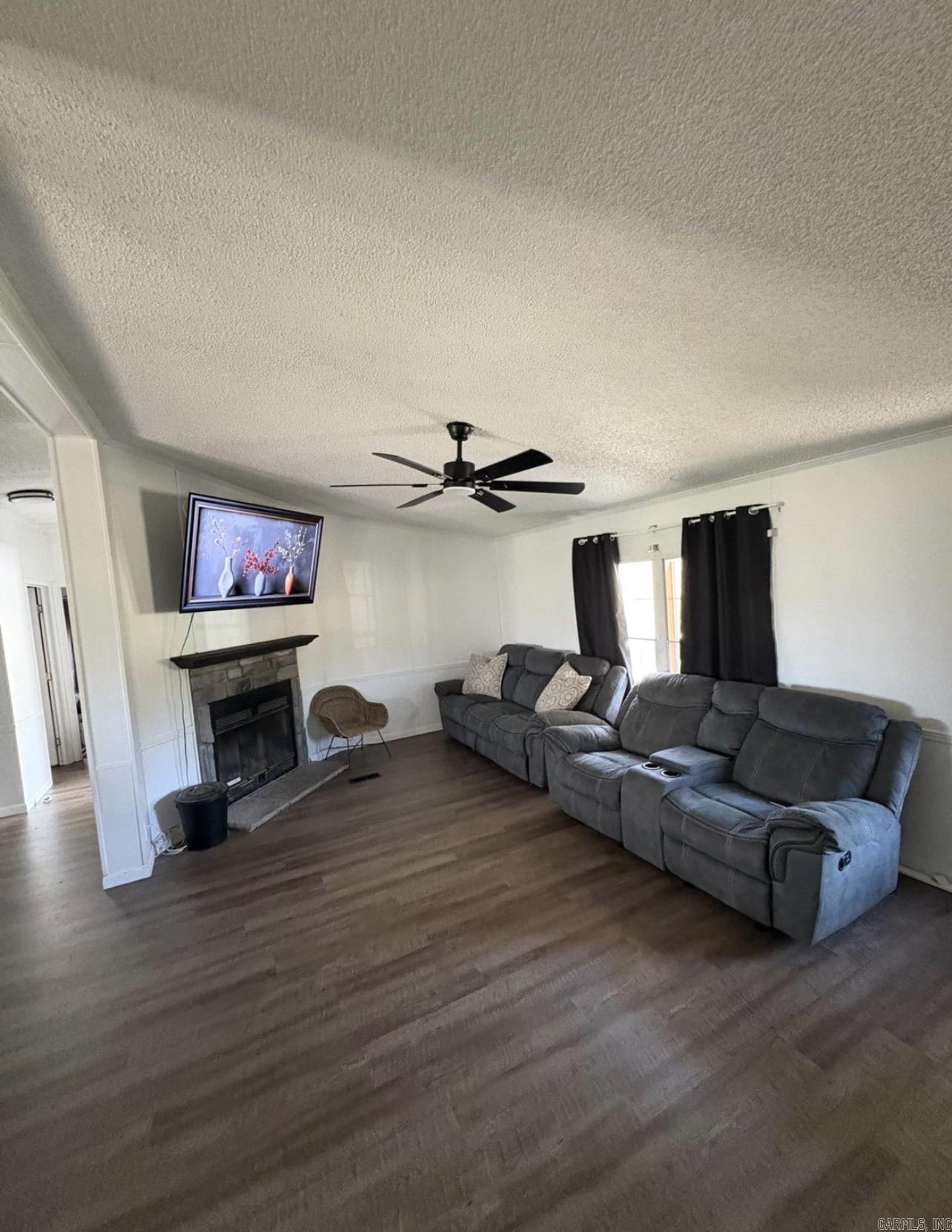 SHIRLEY - Residential