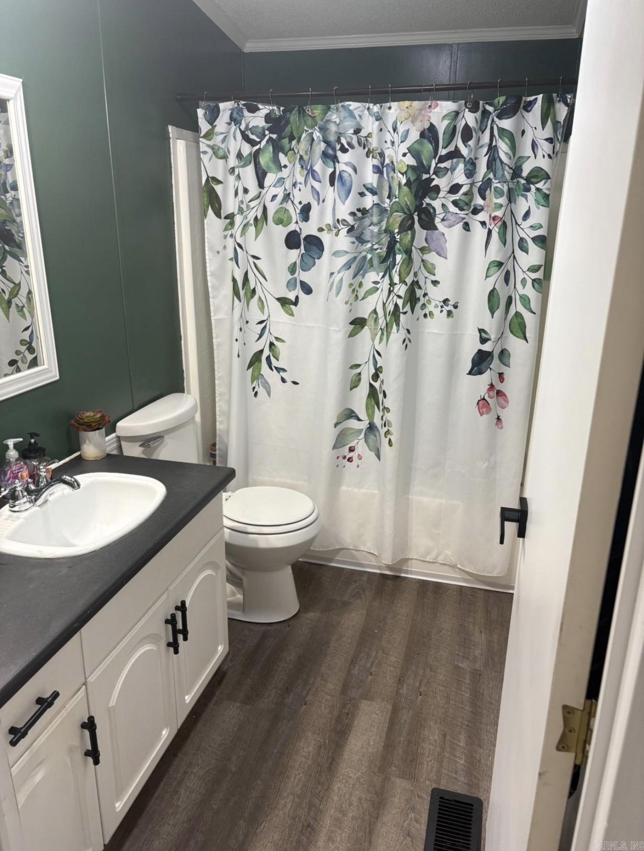 SHIRLEY - Residential