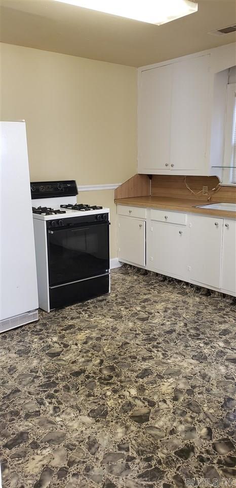 Bateman of Cherry & Cox - Residential Lease