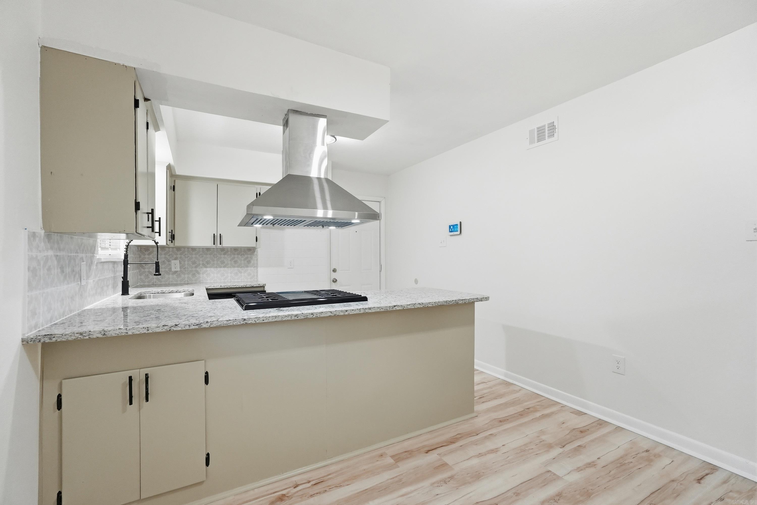 INTERURBAN HGTS - Residential