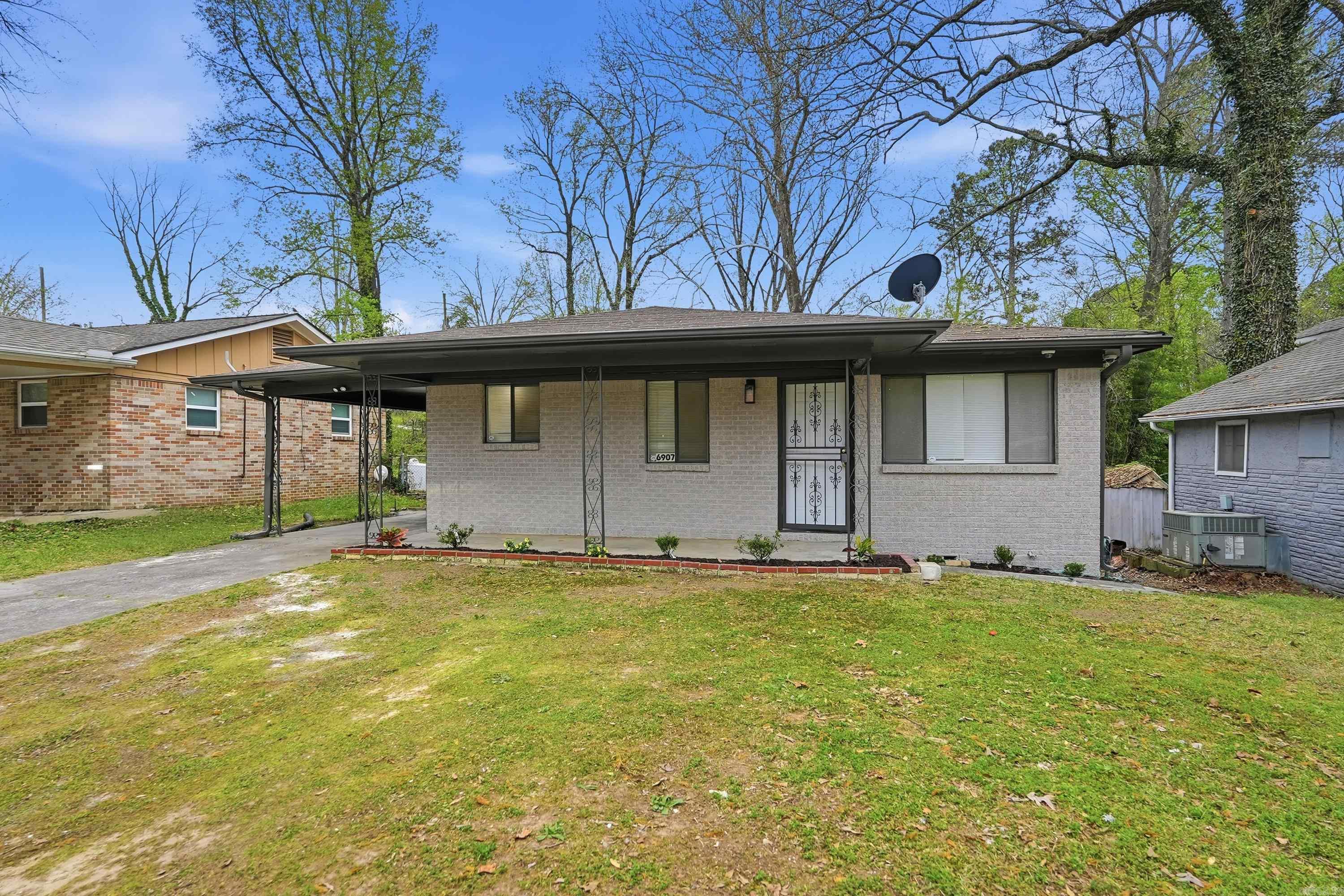 INTERURBAN HGTS - Residential